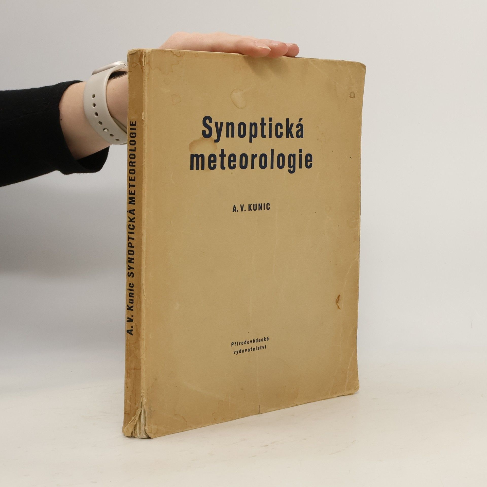 A. V. Kunic Synoptická meteorologie