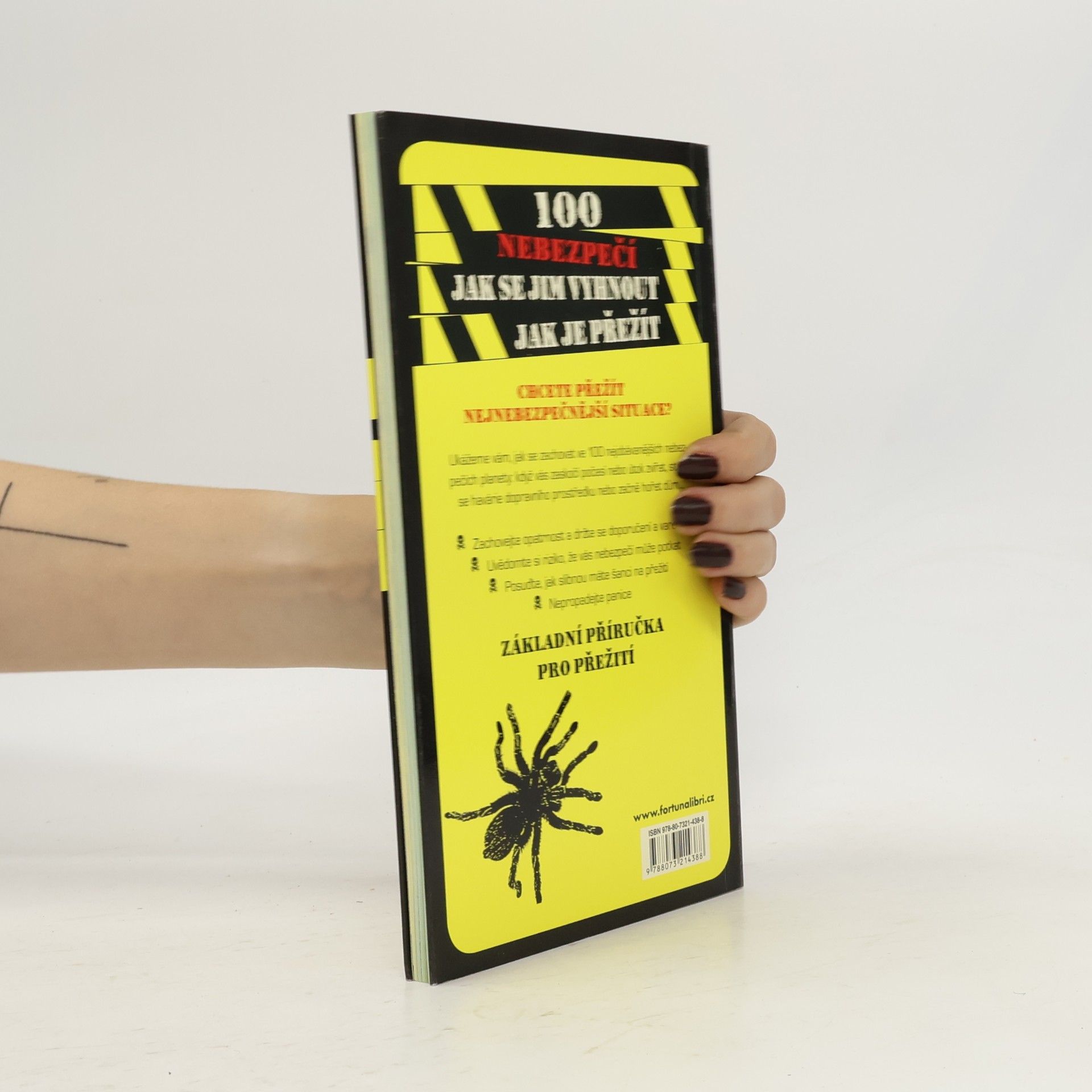 Anna Claybourne 100 nebezpečí – Jak se jim vyhnout, jak je přežít