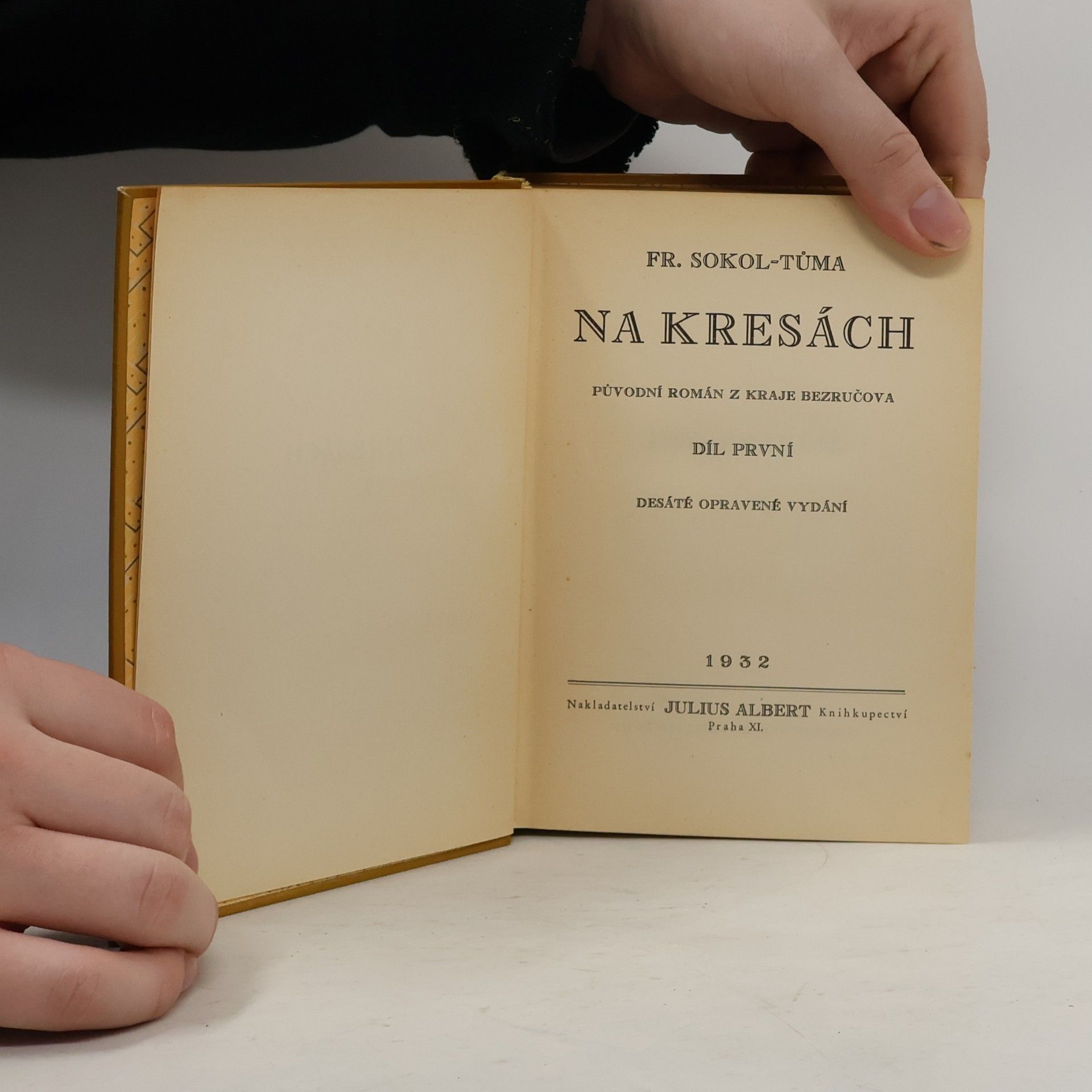 František Sokol Tůma Na kresách 1. a 2. díl, 1 svazek
