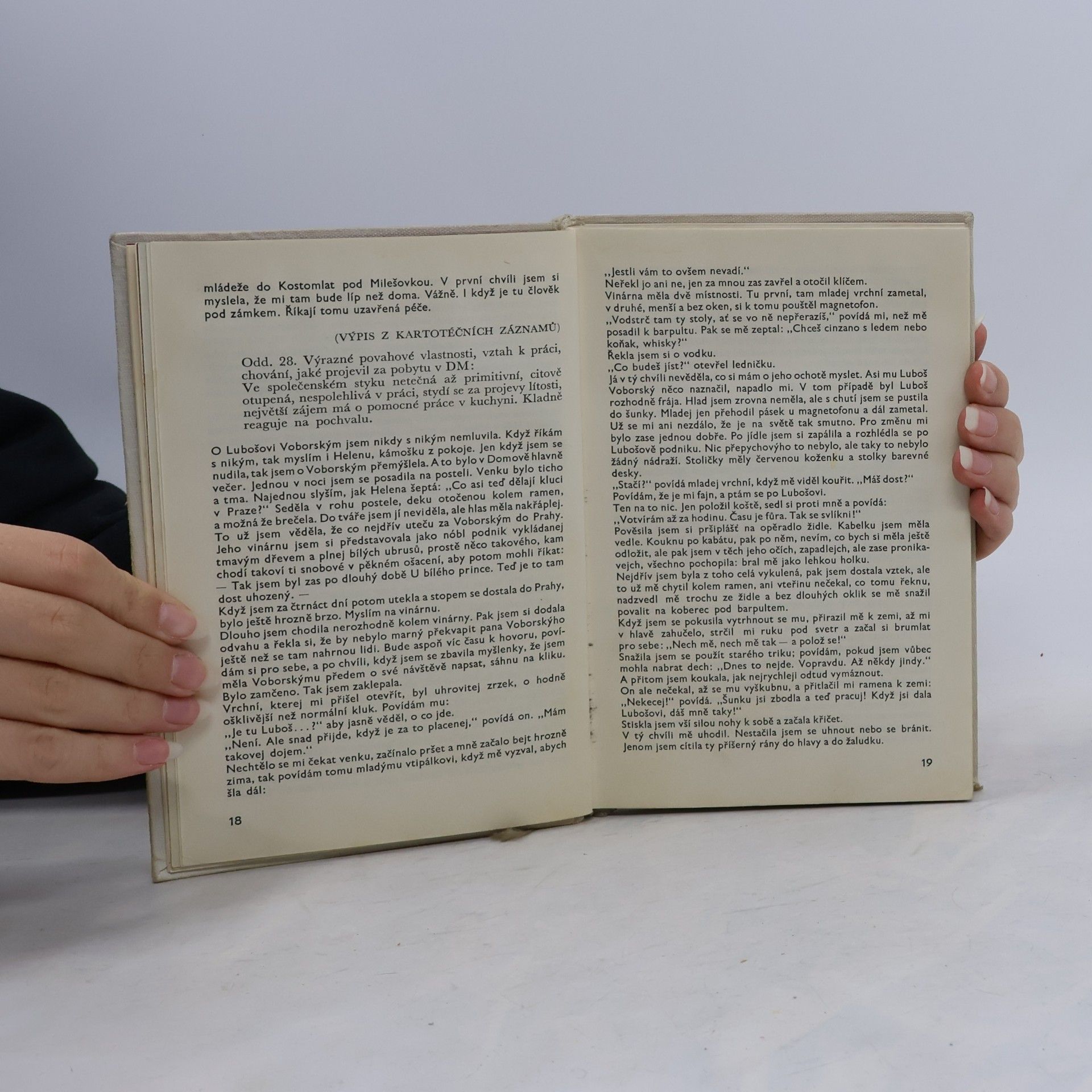 Karel Štorkán Slečny lehce přístupné