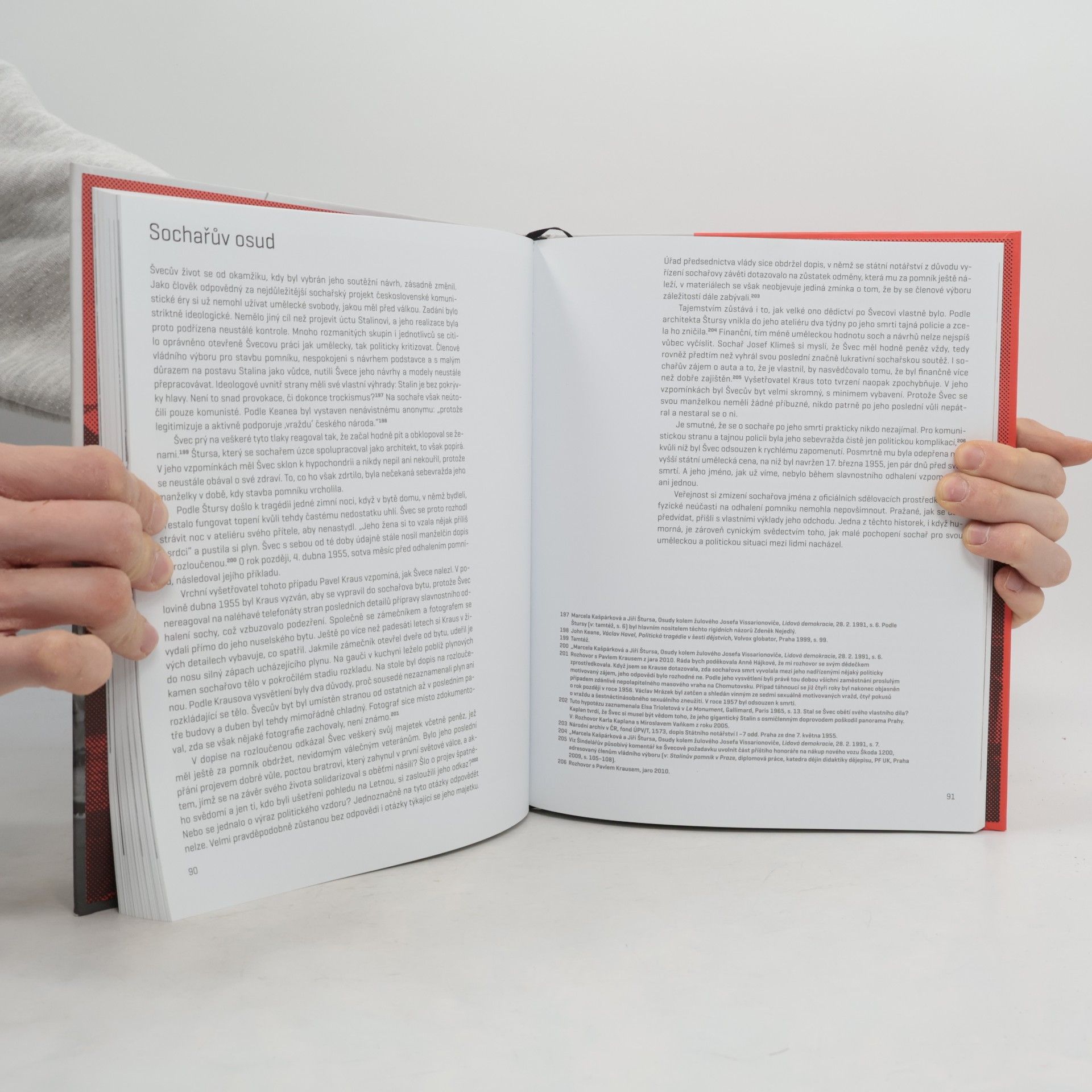 Hana Píchová Případ Stalin. Historická a literární studie Stalinova pomníku v Praze
