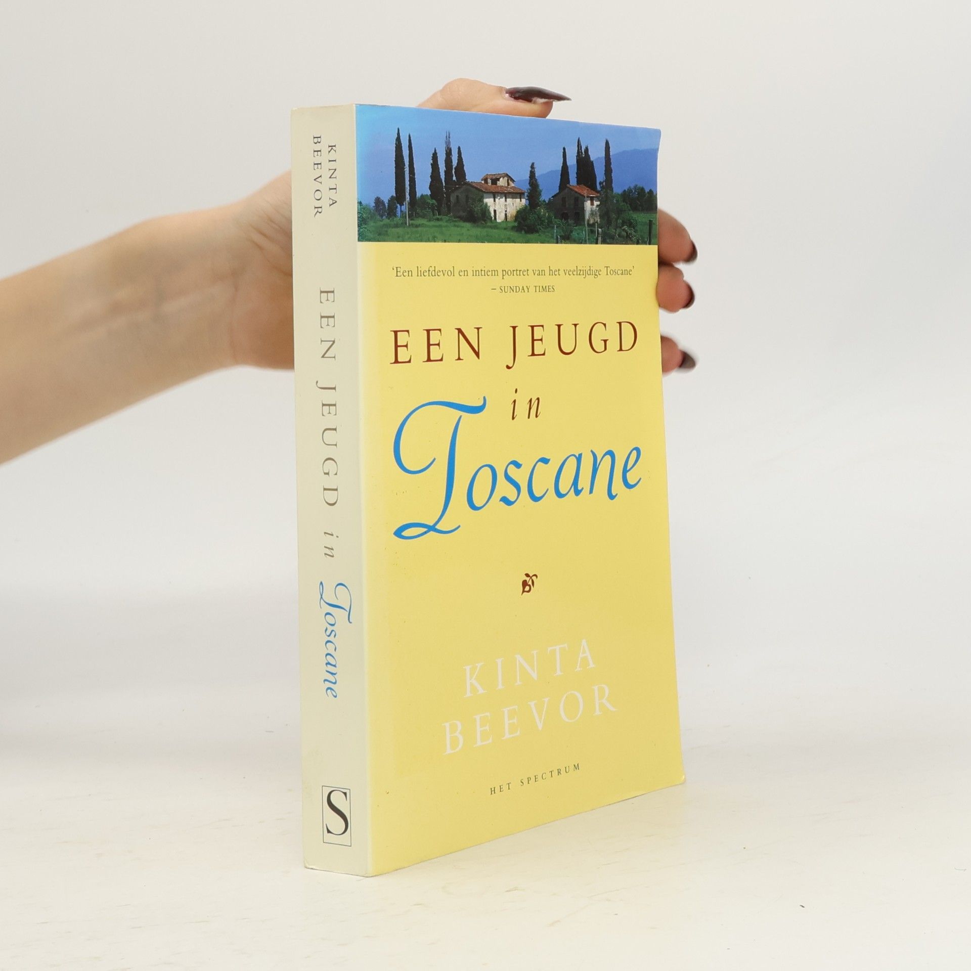 Kinta Beevor Een jeugd in Toscane