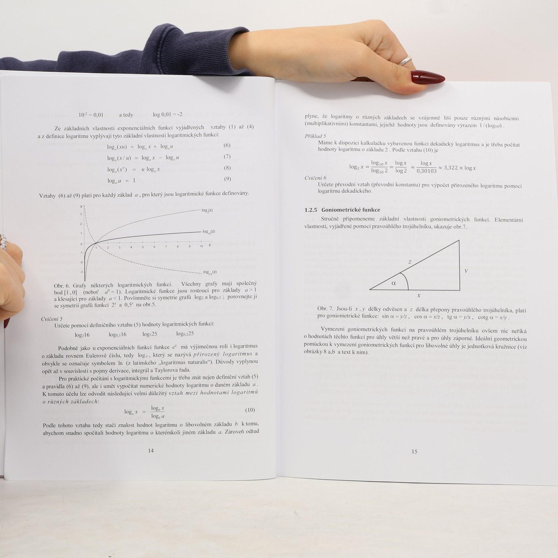 Univerzita Karlova Aplikovaná matematika : vybrané kapitoly pro studující farmacie