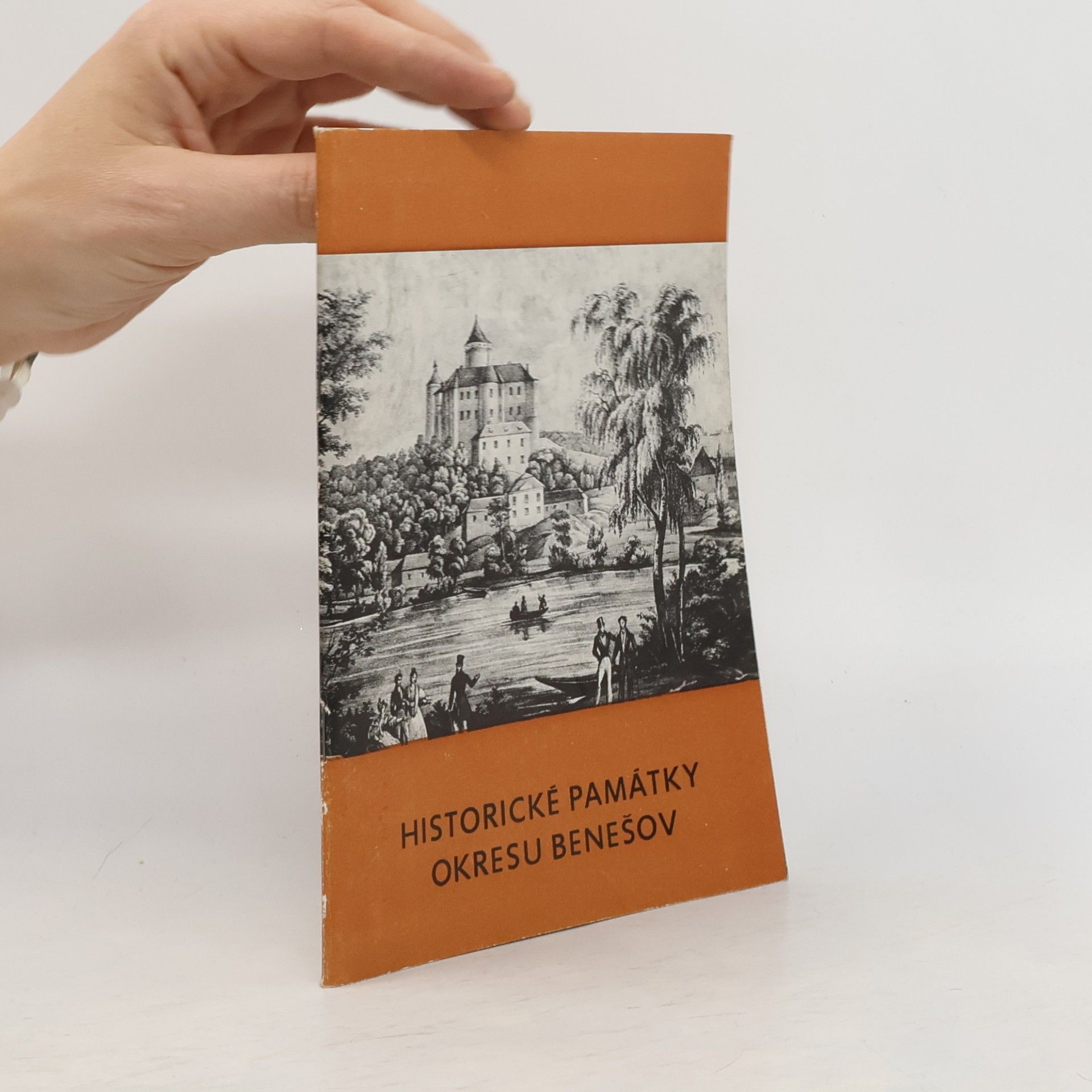 AA.VV. Historické památky okresu Benešov