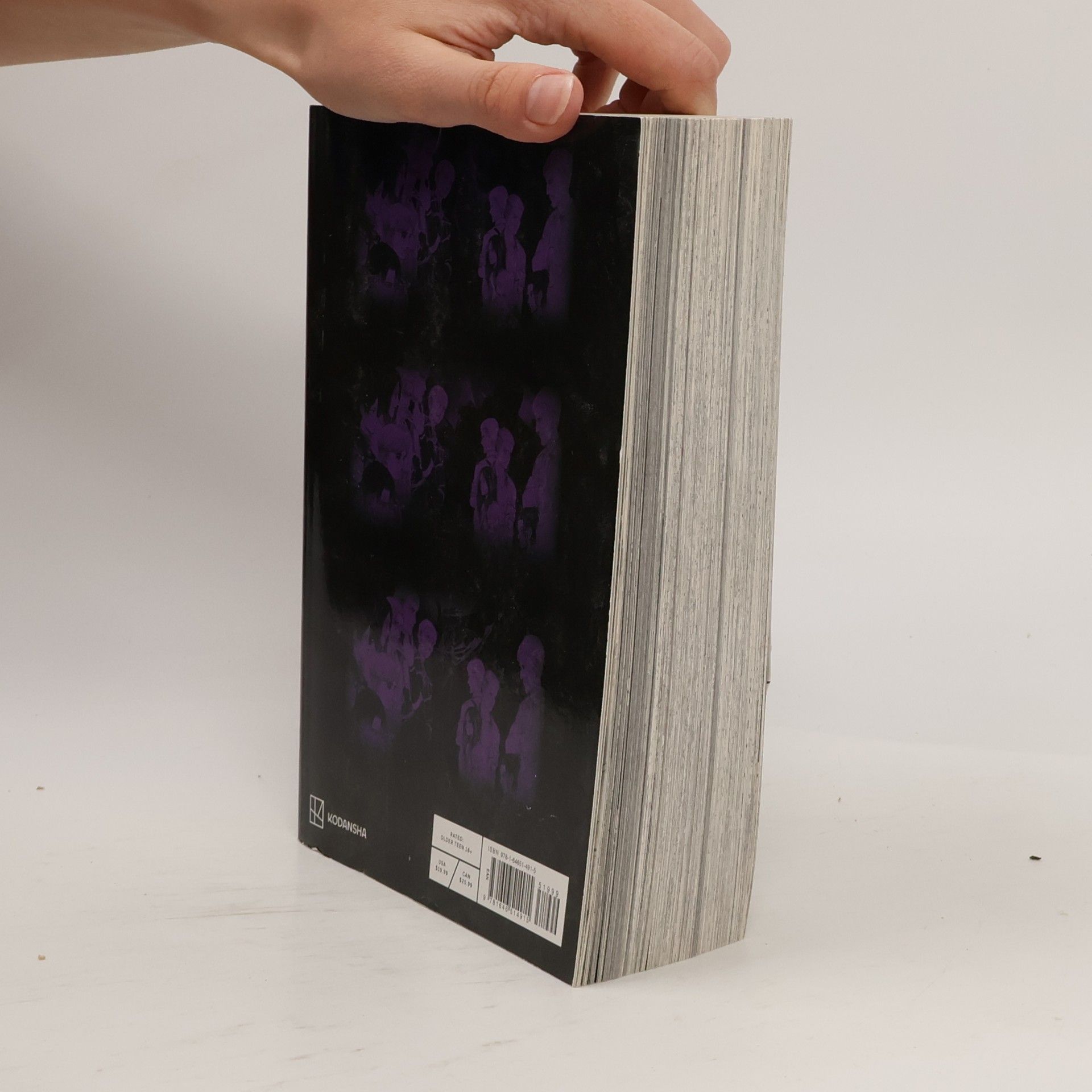 Hajime Isayama Attack on Titan Omnibus 10 (Vol. 28-30)