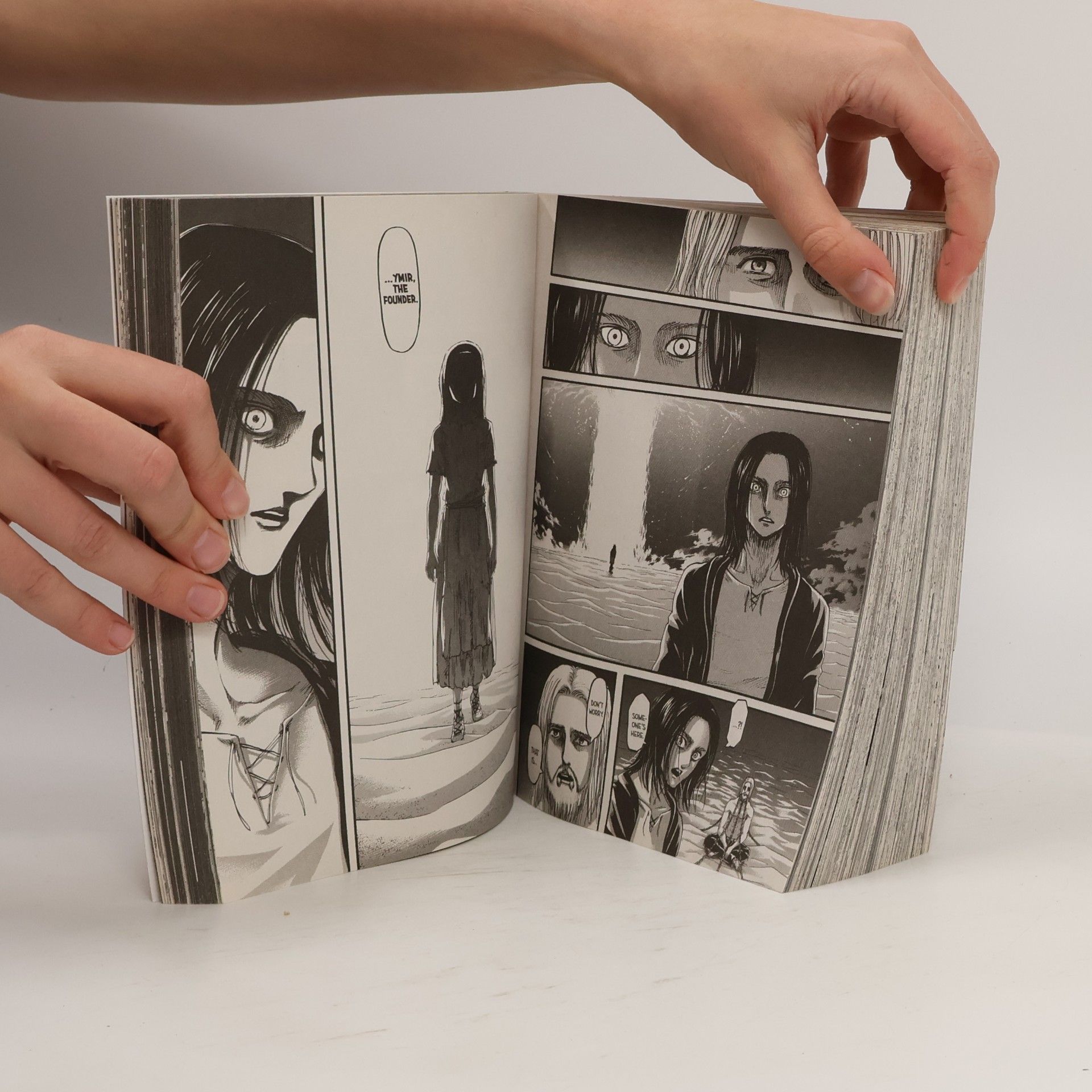 Hajime Isayama Attack on Titan Omnibus 10 (Vol. 28-30)