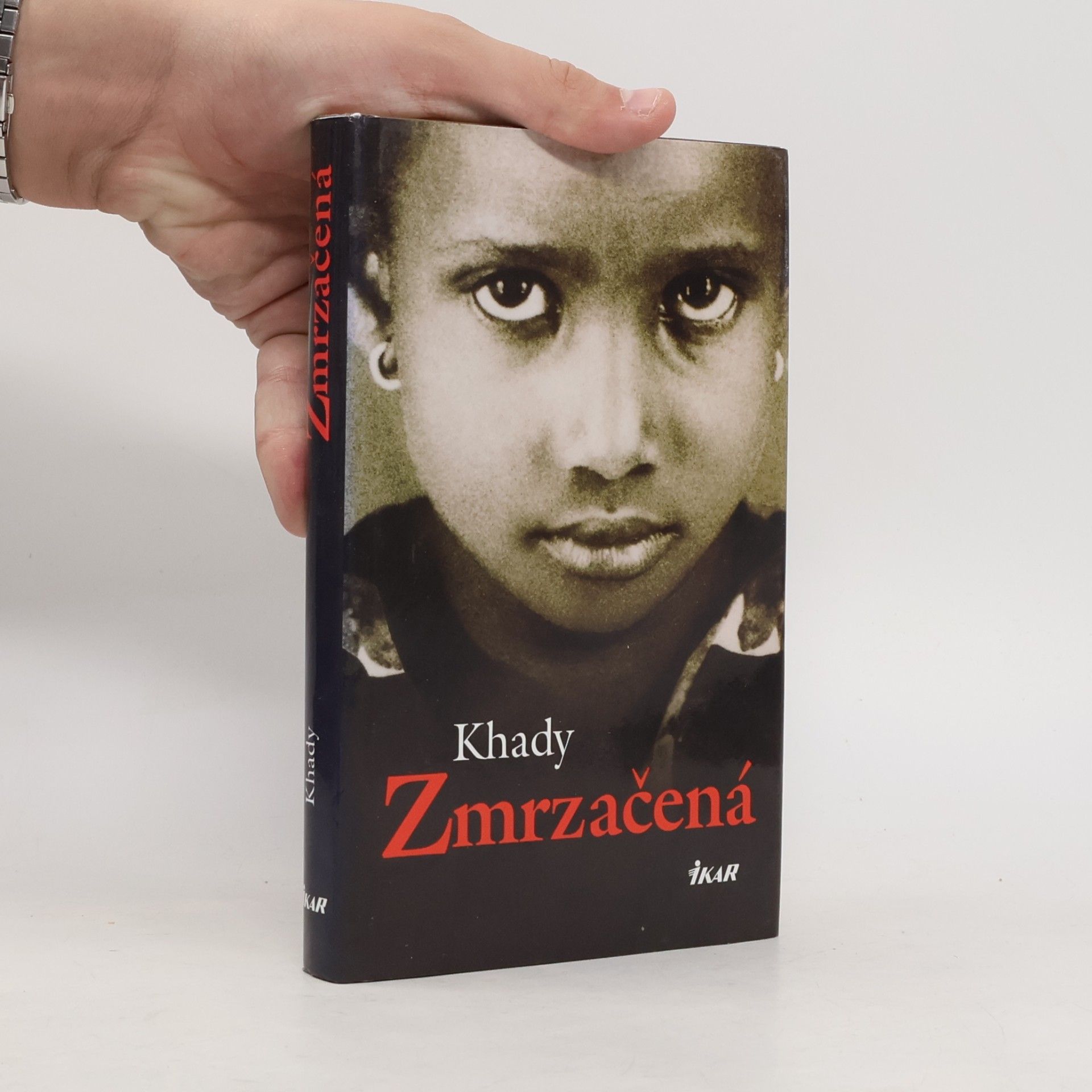 Khady Khady Zmrzačená