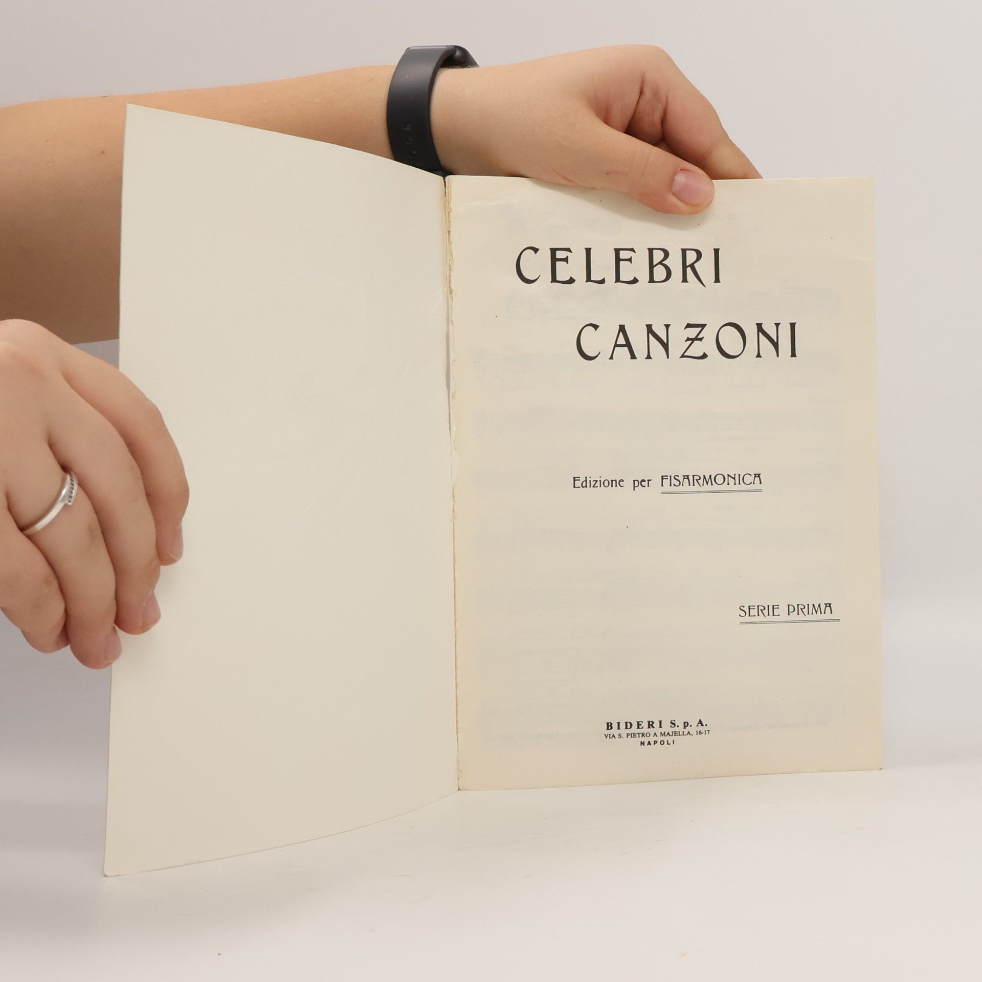 kolektiv Celebri canzoni