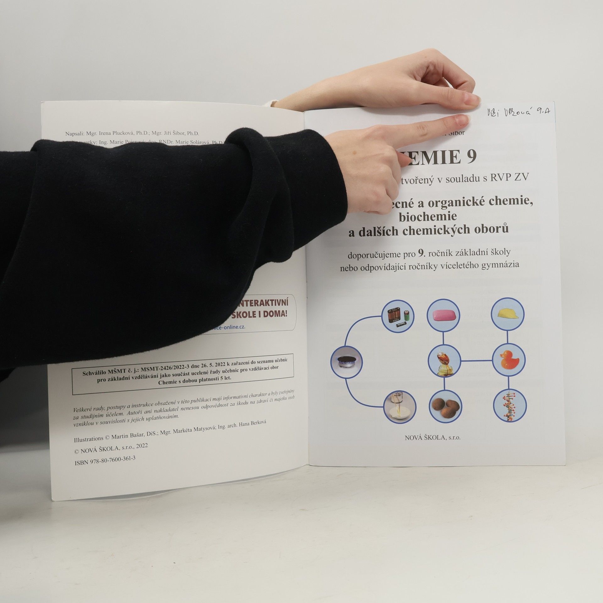 Josef Mach Chemie 9 : úvod do obecné a organické chemie, biochemie a dalších chemických oborů