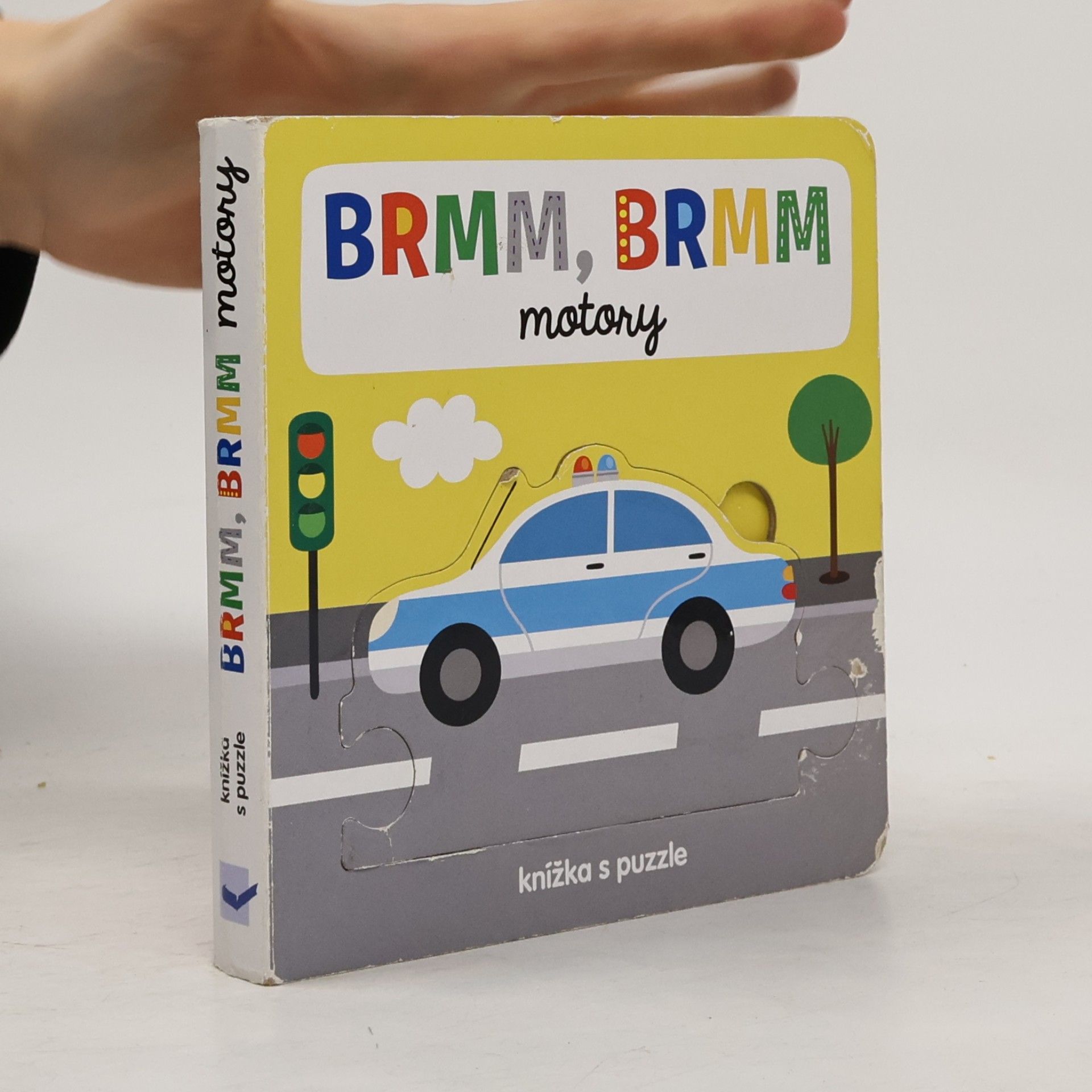 Beatrice Tinarelli Brmm, brmm motory - Knížka s puzzle