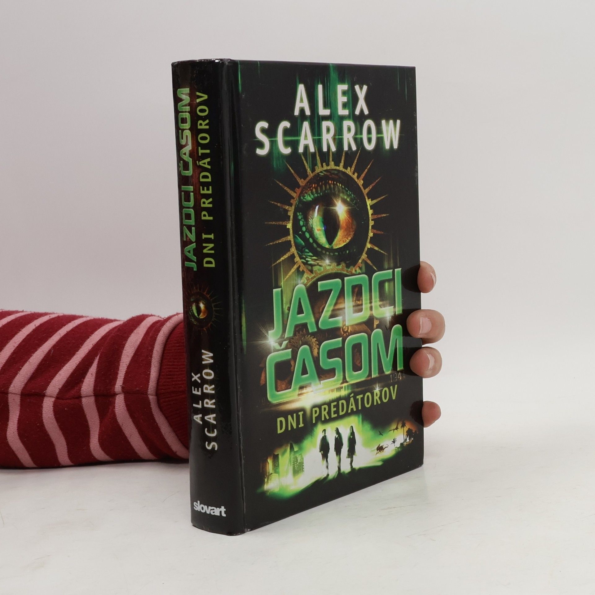 Alex Scarrow Jazdci časom: Dni predátorov