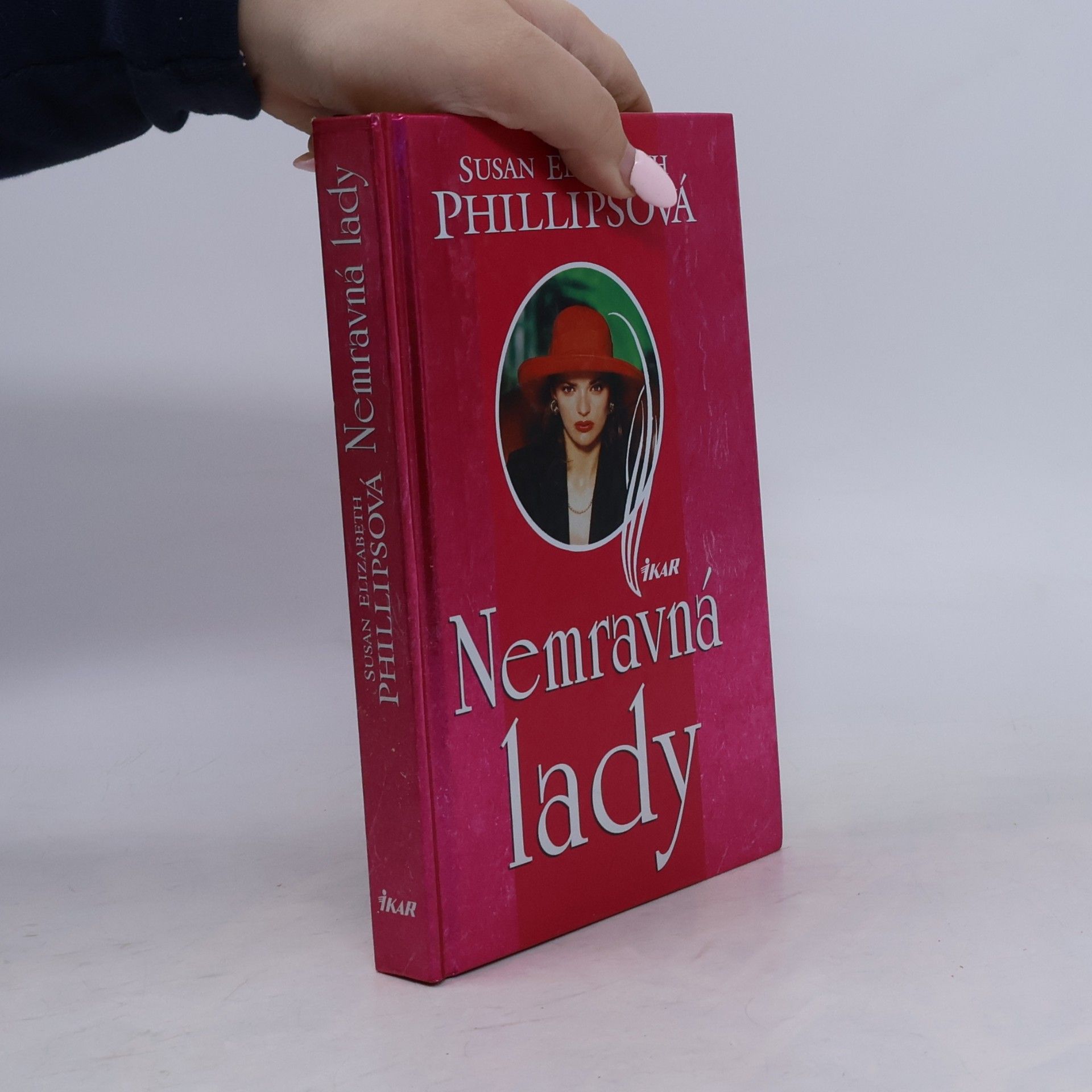 Susane Elizabeth Phillips Nemravná lady