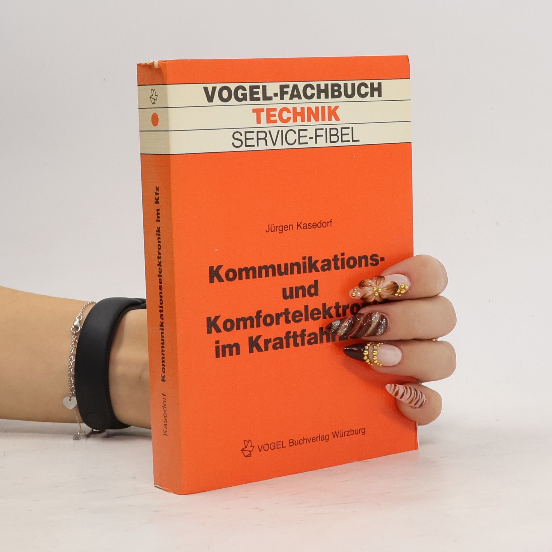 Service-Fibel für die Kommunikations- und Komfortelektronik im Kraftfahrzeug