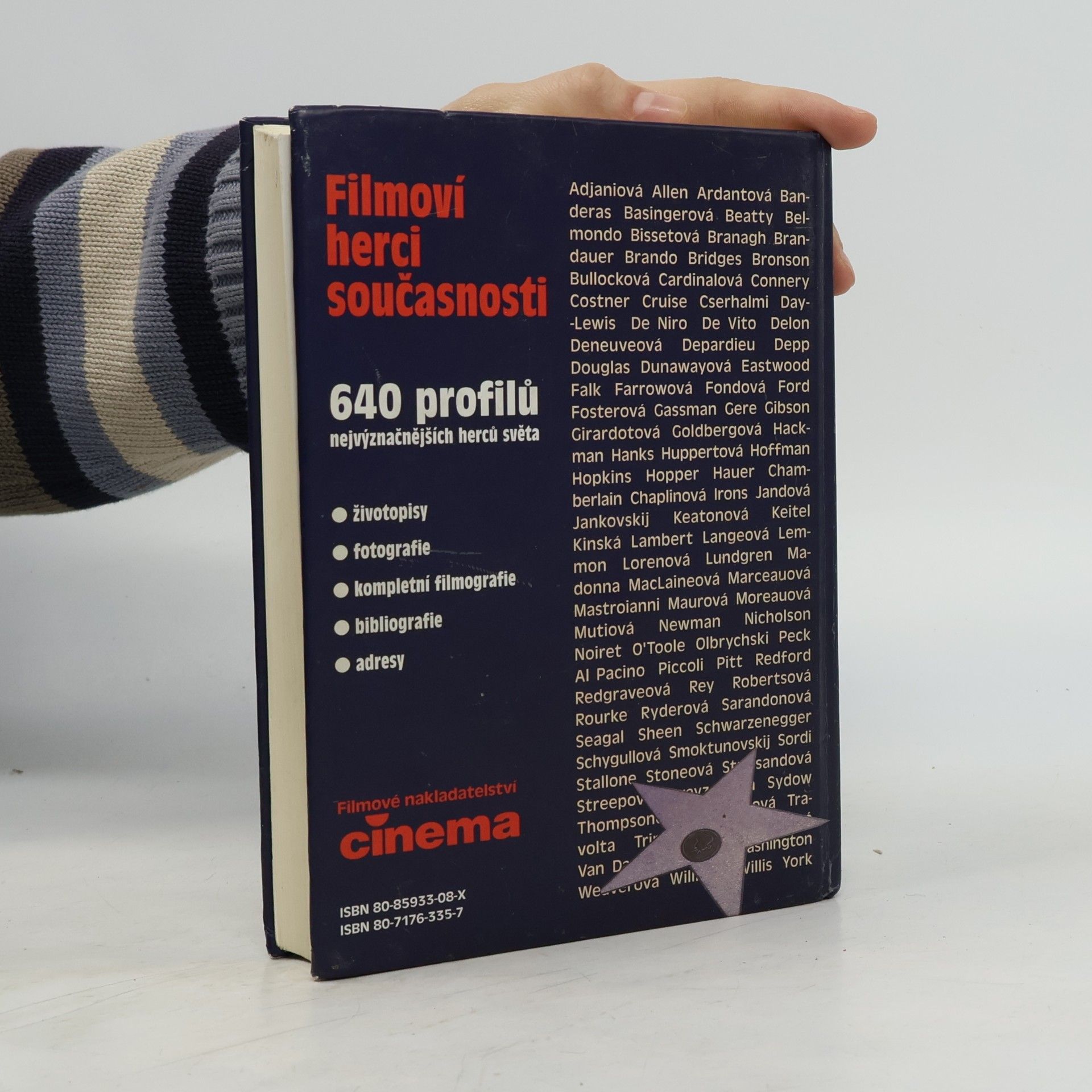 Miloš Fikejz Filmoví herci současnosti. 640 profilů zahraničních herců