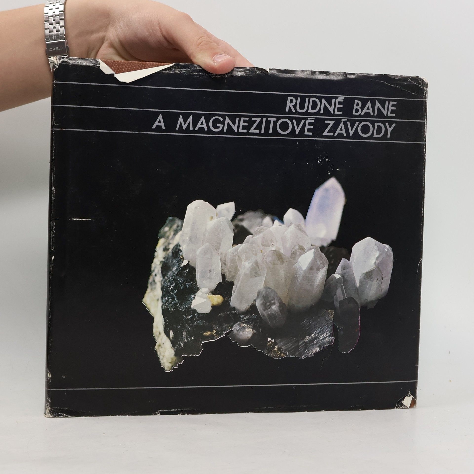 Autorenkollektiv Rudné bane a magnezitové závody