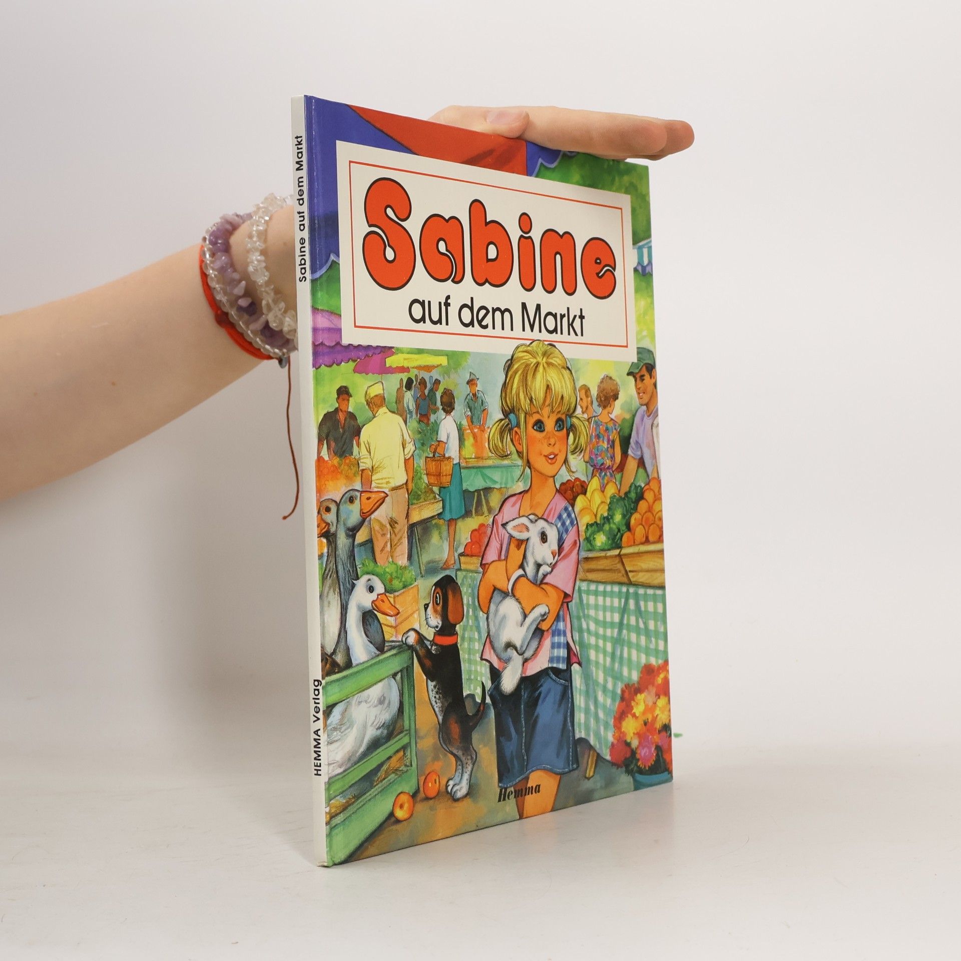 Collectif d'auteurs Sabine auf dem Markt