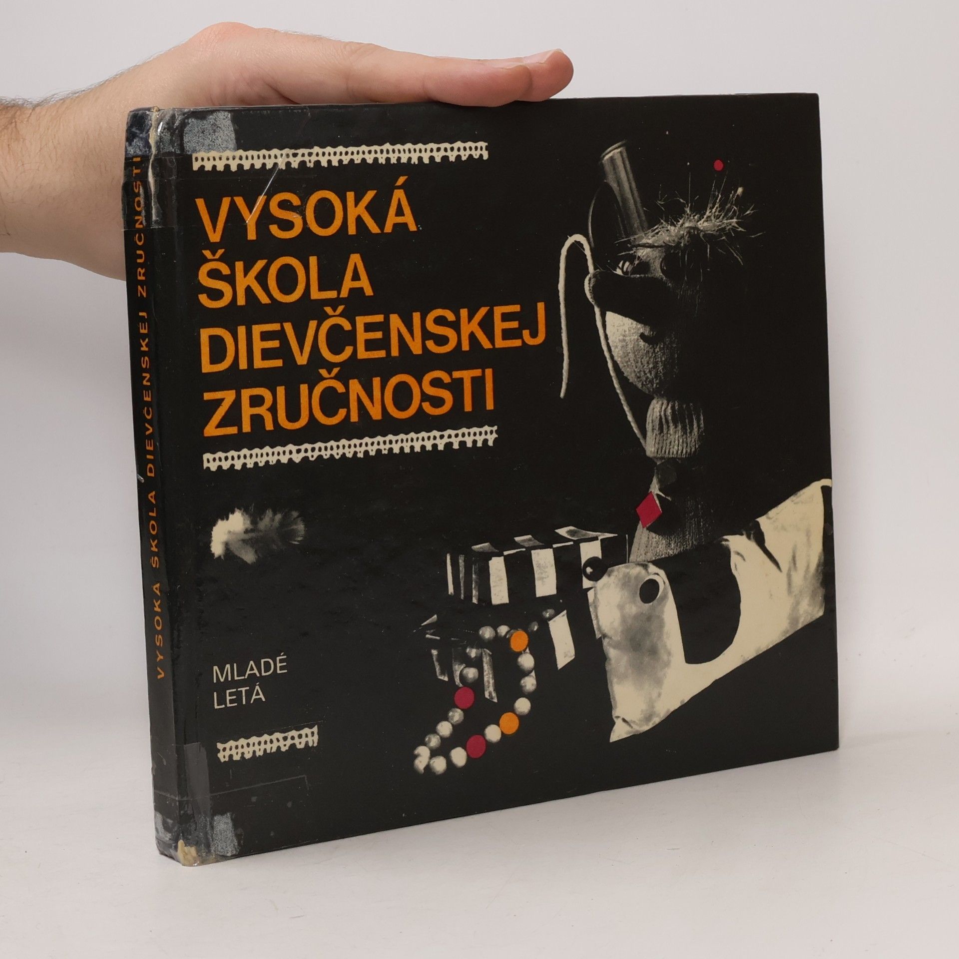 Kveta Dašková Vysoká škola dievčenskej zručnosti