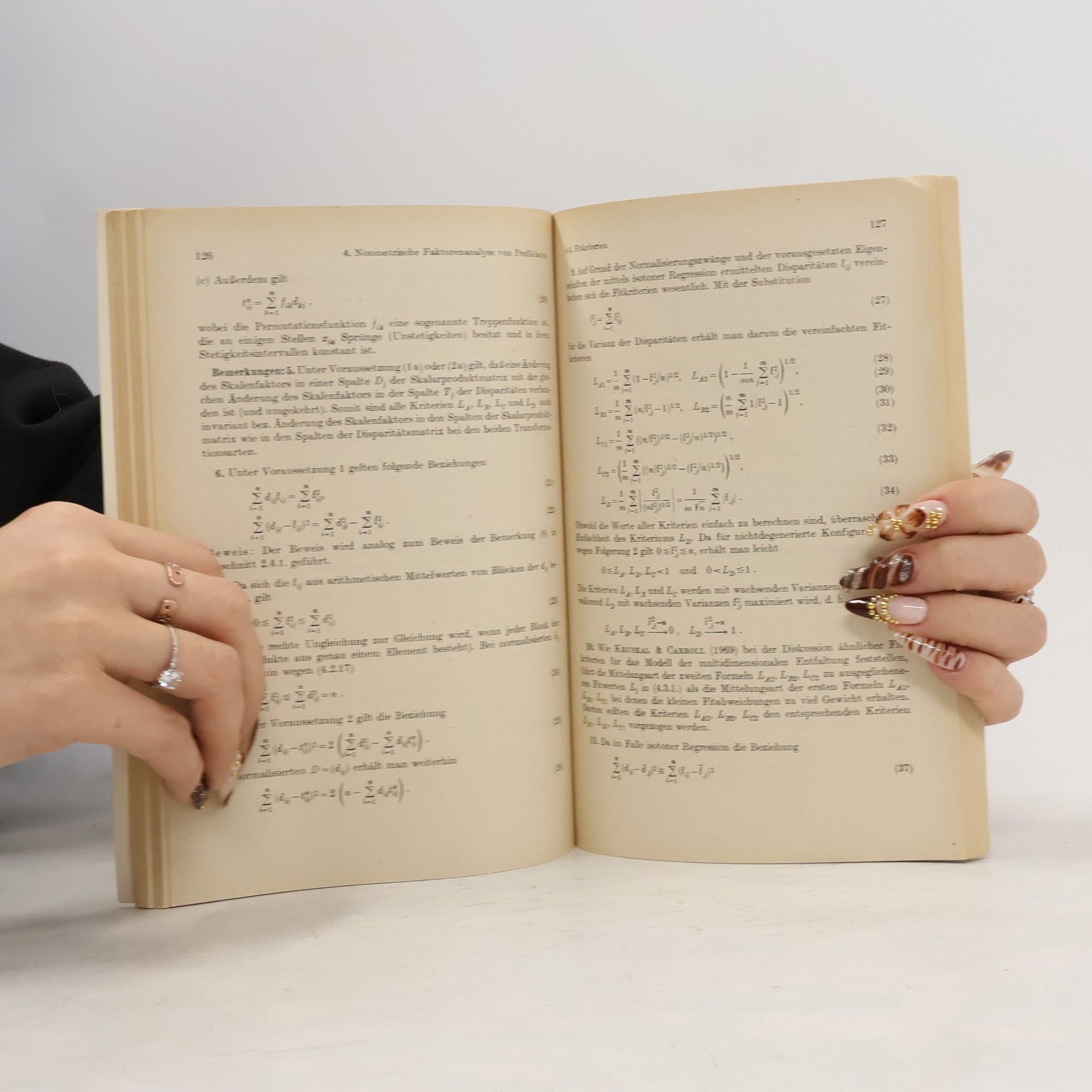 W. Hartmann Geometrische Modelle zur Analyse empirischer Daten