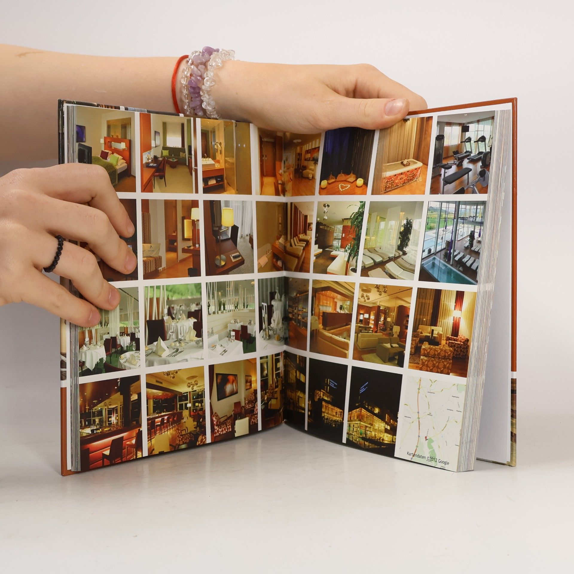 Karin Pargfrieder CheckWell Guide 2013 - Architektur Design Wellness - Top Spa Resorts Austria