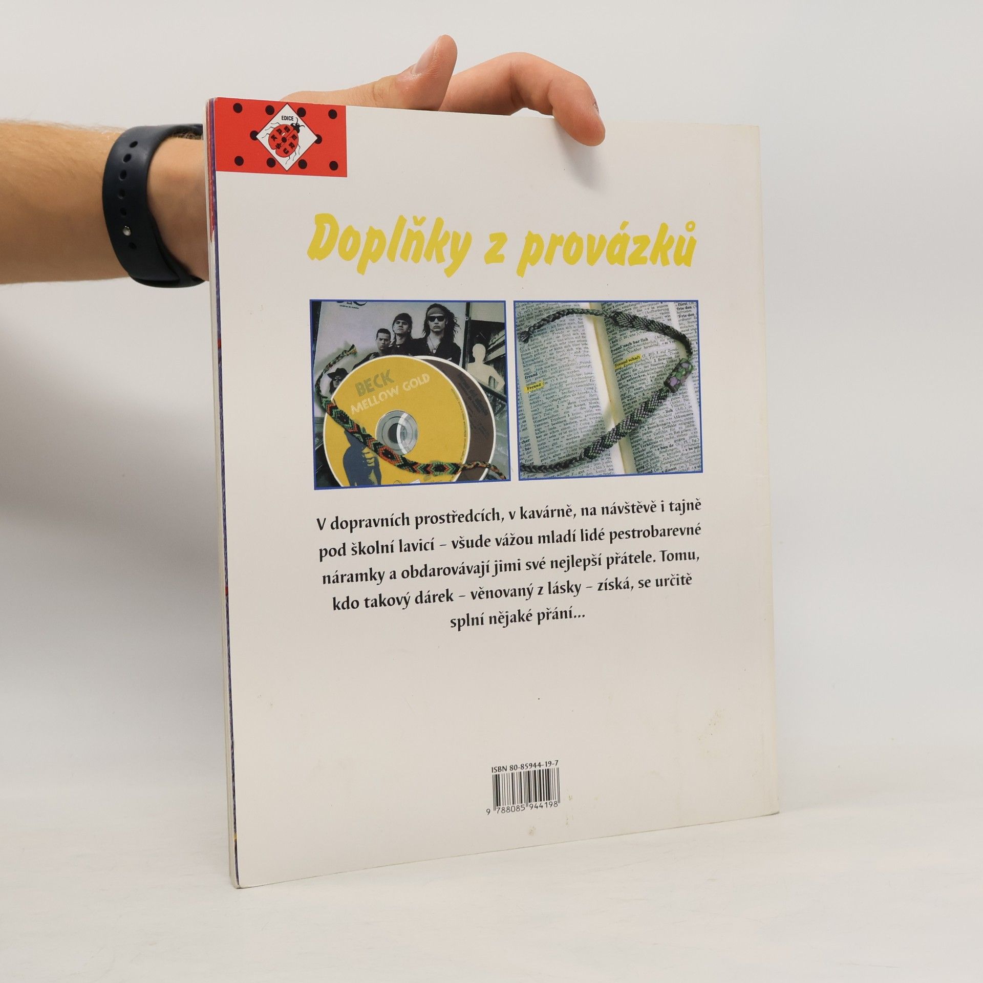 Marina Schories Doplňky z provázků : krok za krokem - přesný návod: Spousta zajímavých nápadů