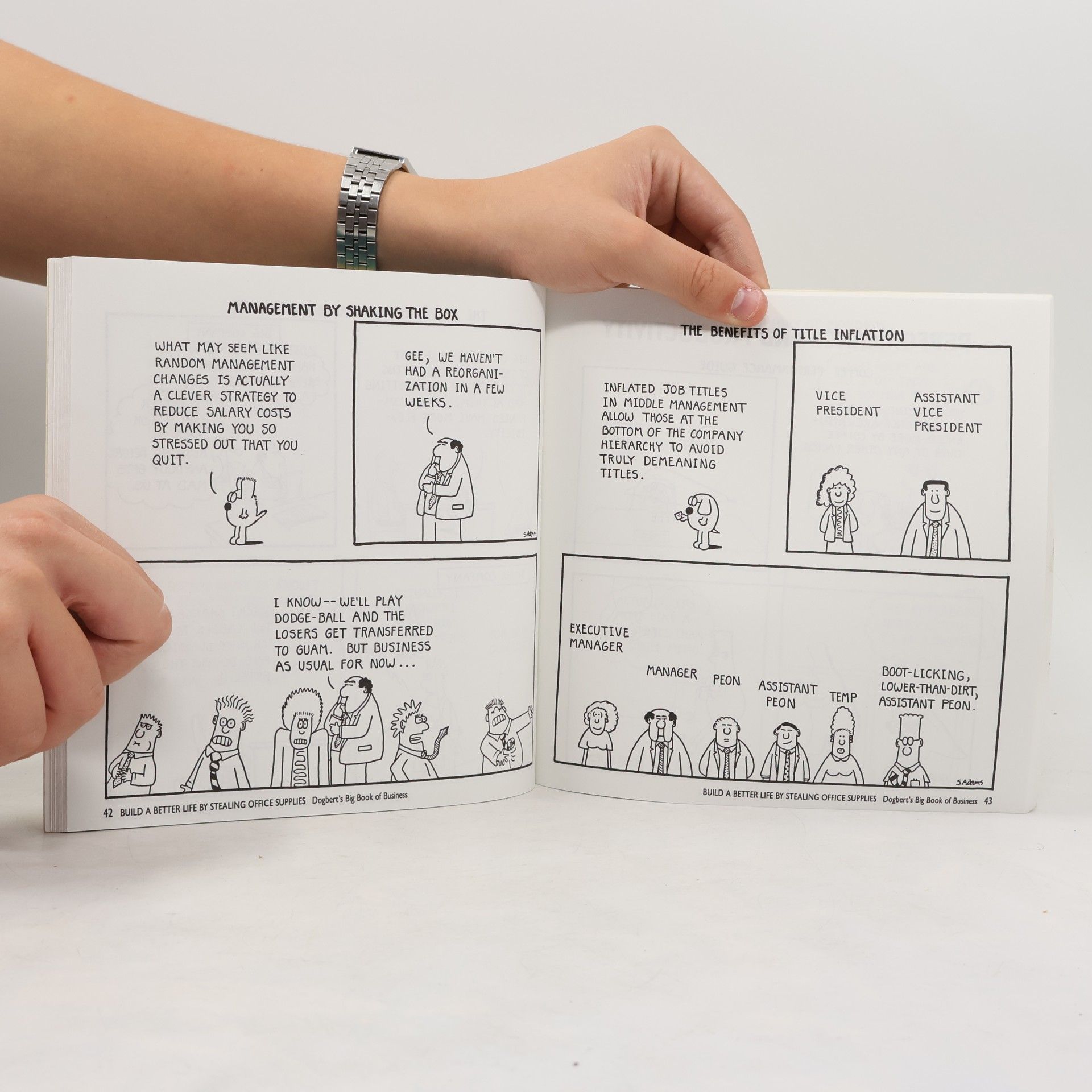 Kolektiv autorů Build a Better Life by Stealing Office Supplies