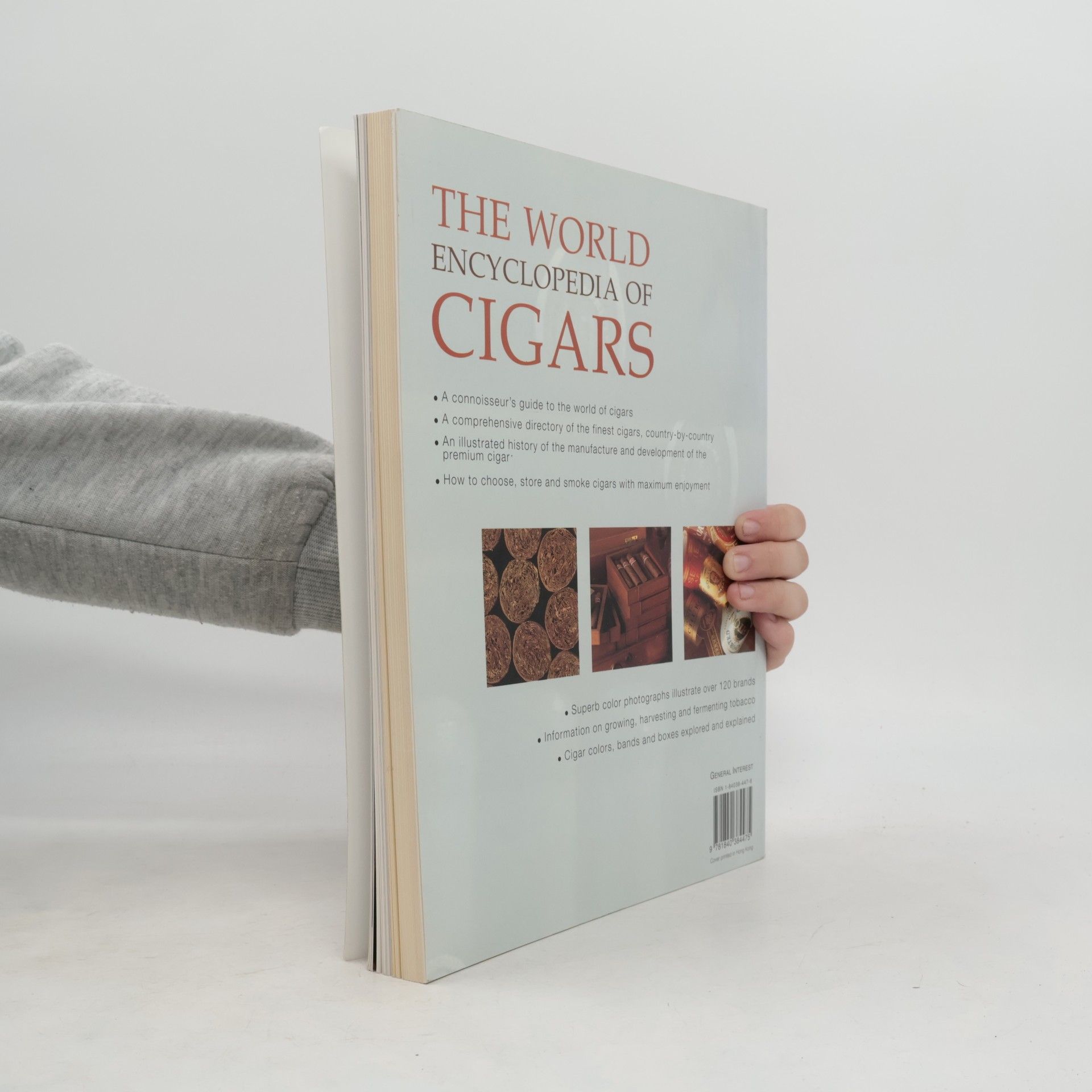 Julian Holland The World Encyclopedia of Cigars