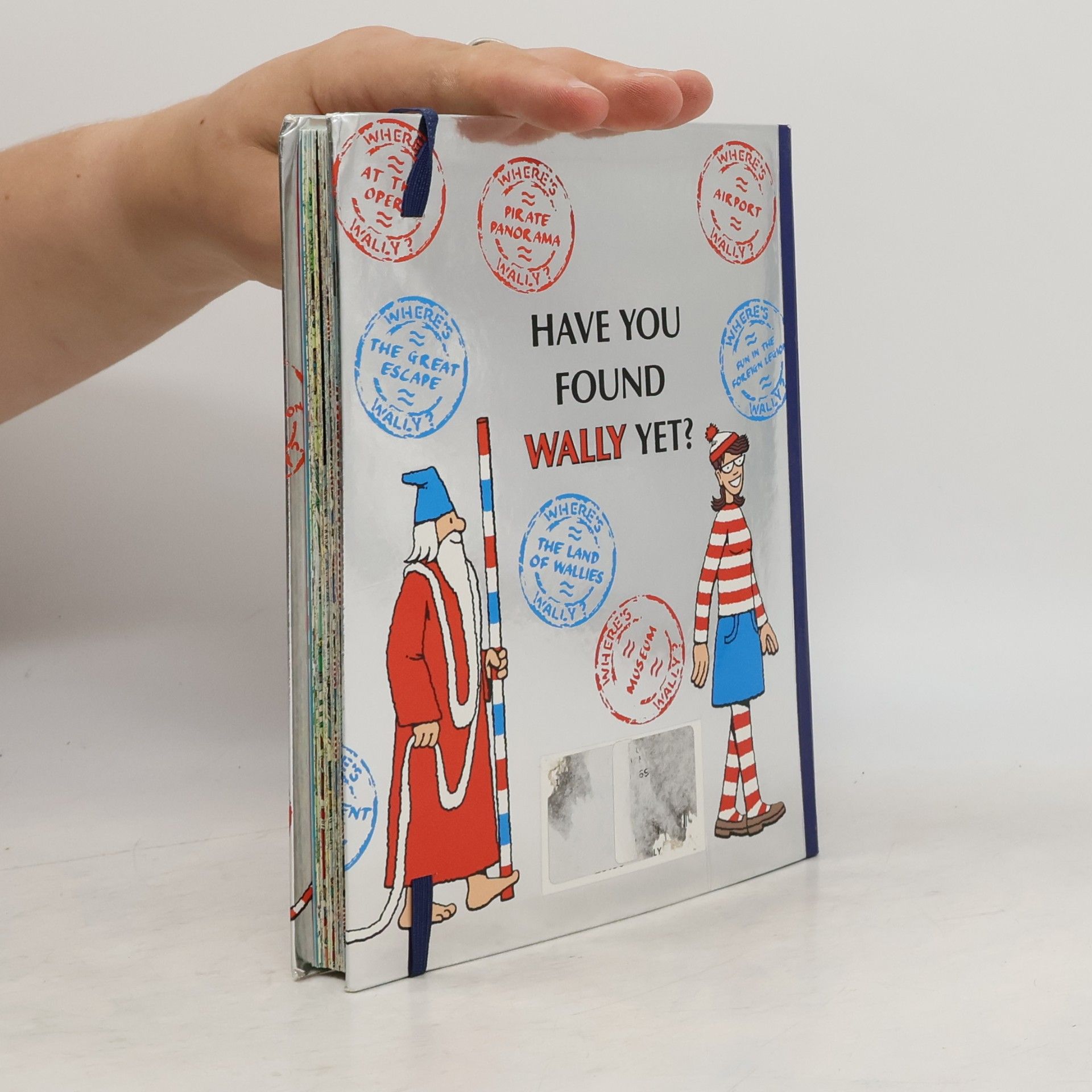 Kolektiv autorů Where's Waldo? The Totally Essential Travel Collection