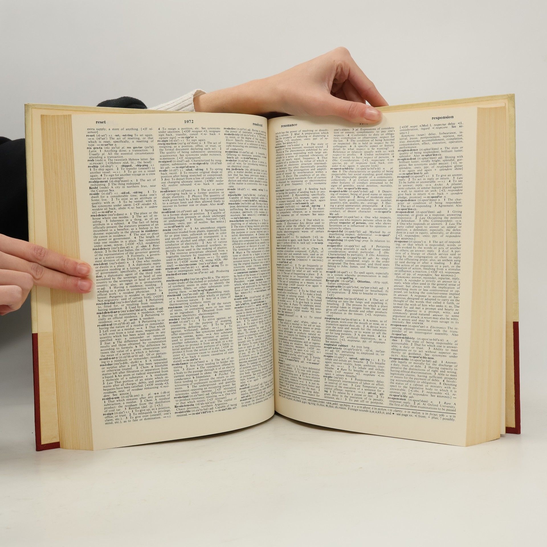 kolektiv Funk & Wagnalls Standard Dictionary 2