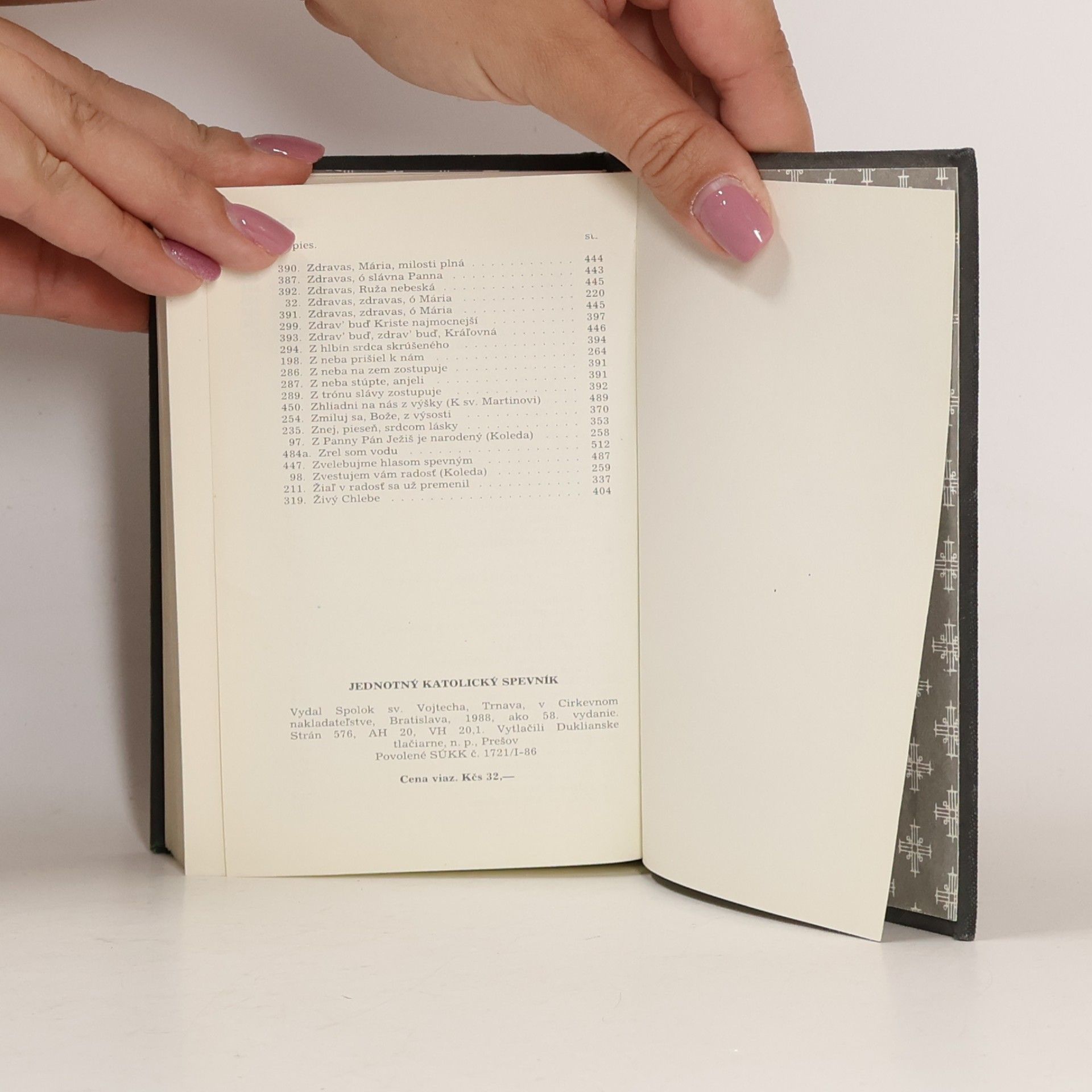 Various authors Jednotný katolický spevník s najpotrebnejšími modlitbami pre kresťanov katolíkov