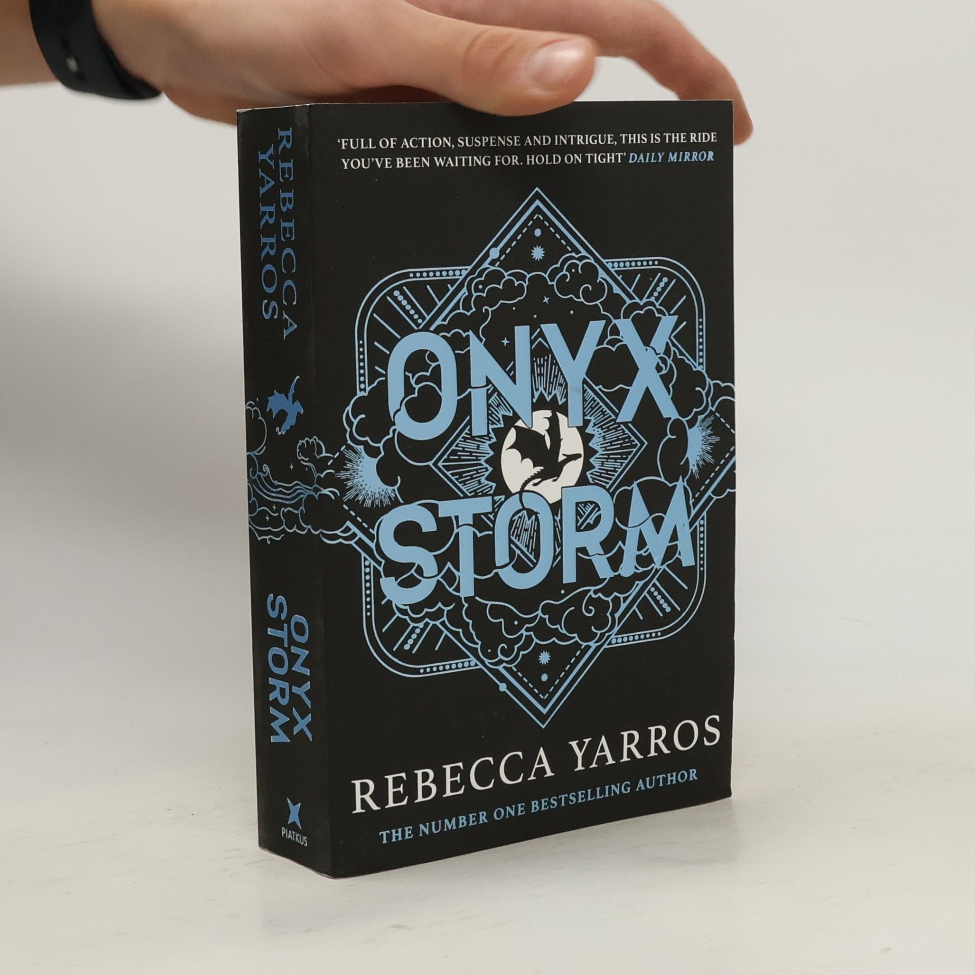 Rebecca Yarros The Empyrean: Onyx Storm