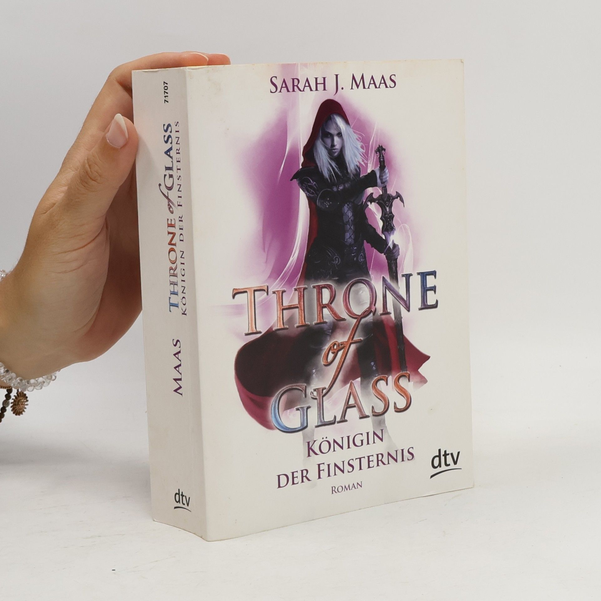 Sarah J. Maas Königin der Finsternis