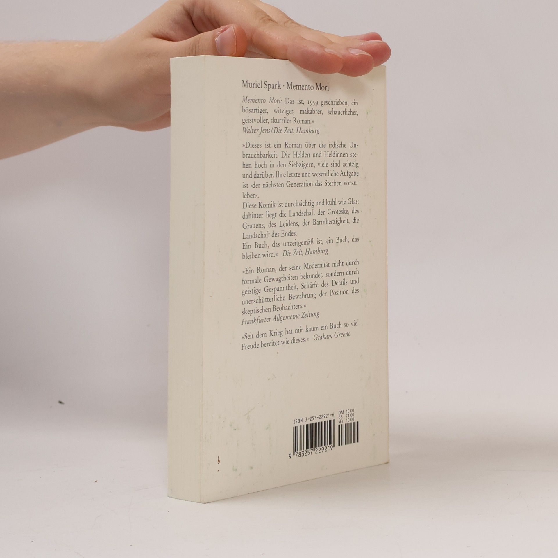 Muriel Spark Memento Mori