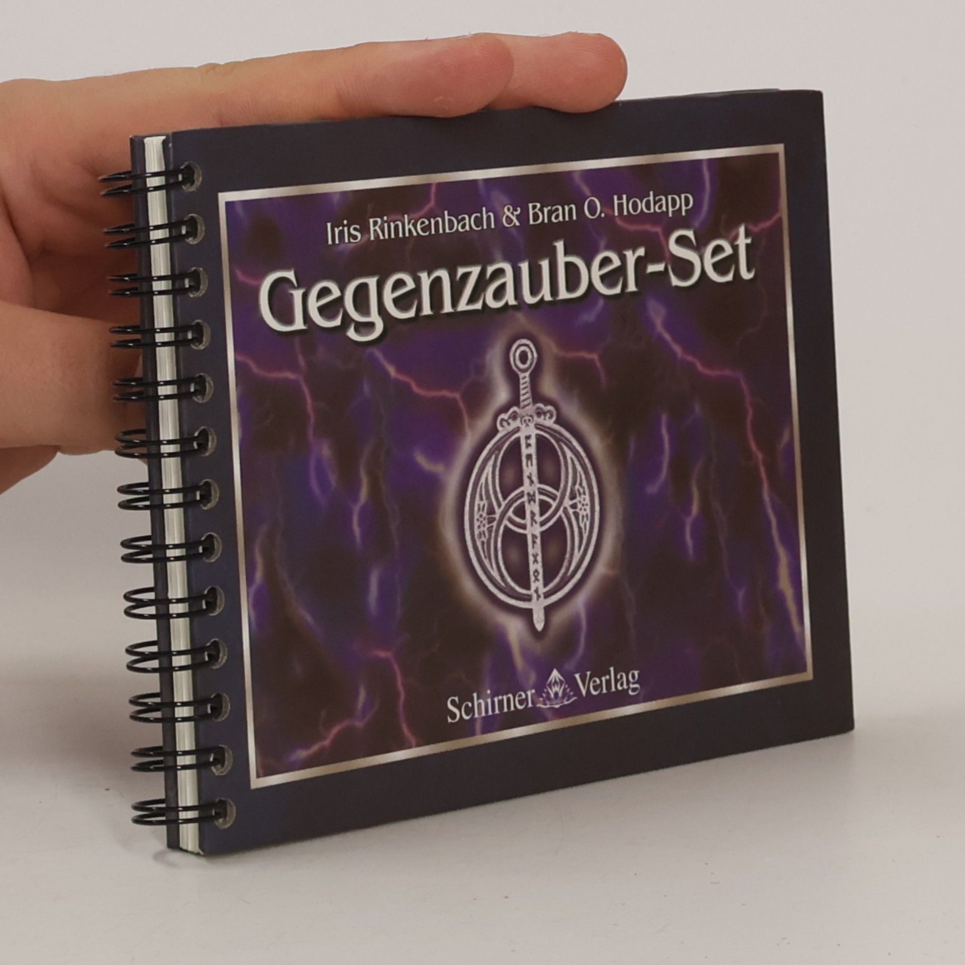 Gegenzauber-Set. Mit geladenem Schutz-Amulett