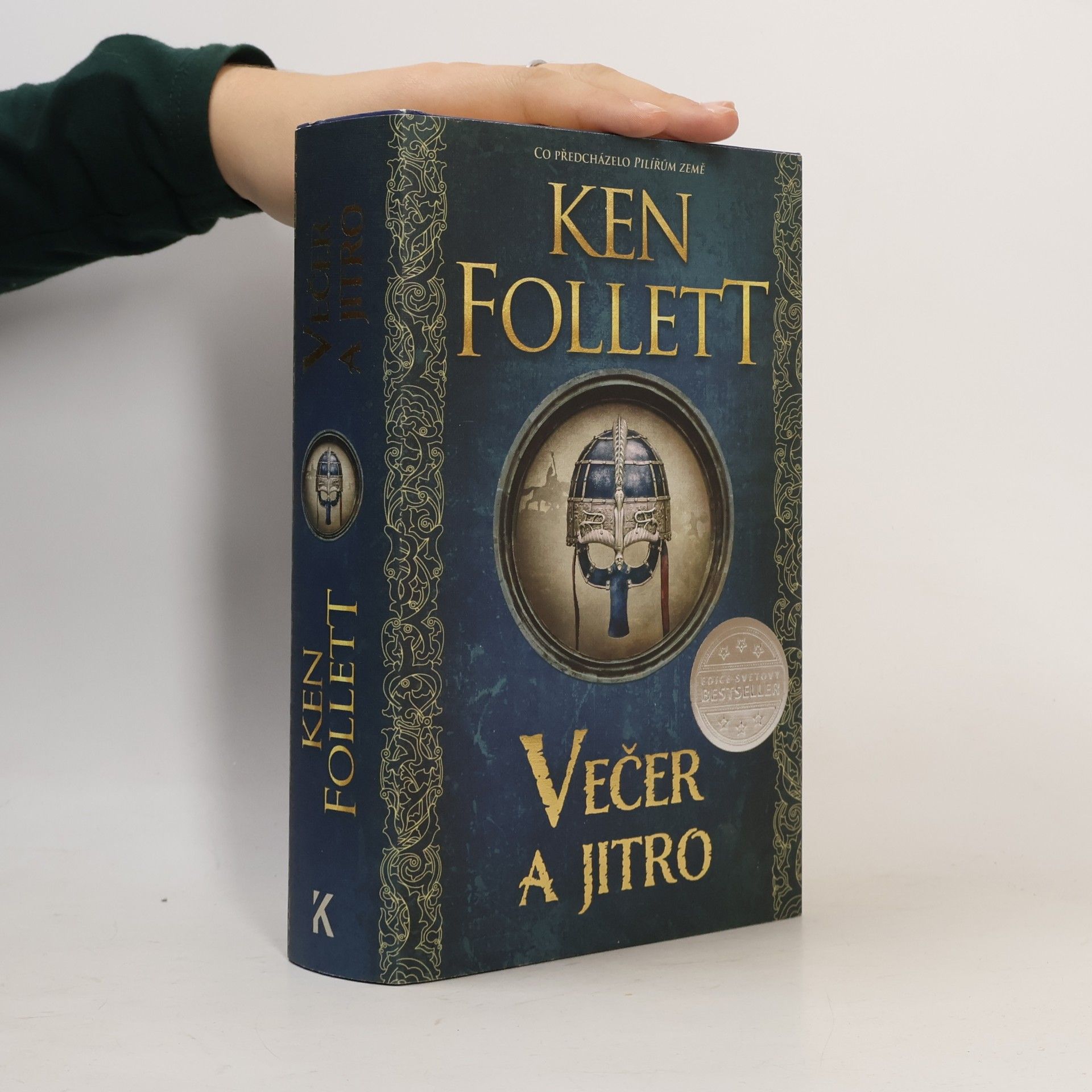 Ken Follett Večer a jitro