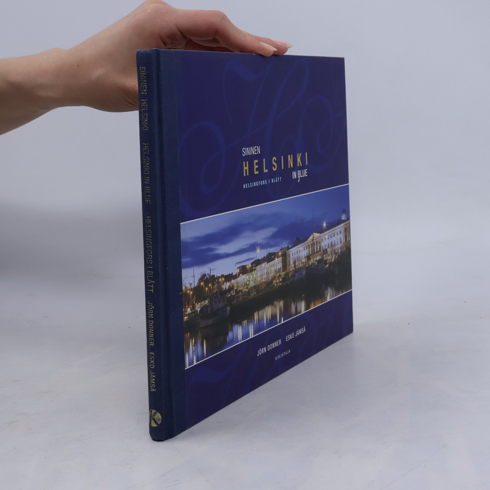 Sininen Helsinki - Helsingfors i blått - Helsinki in Blue