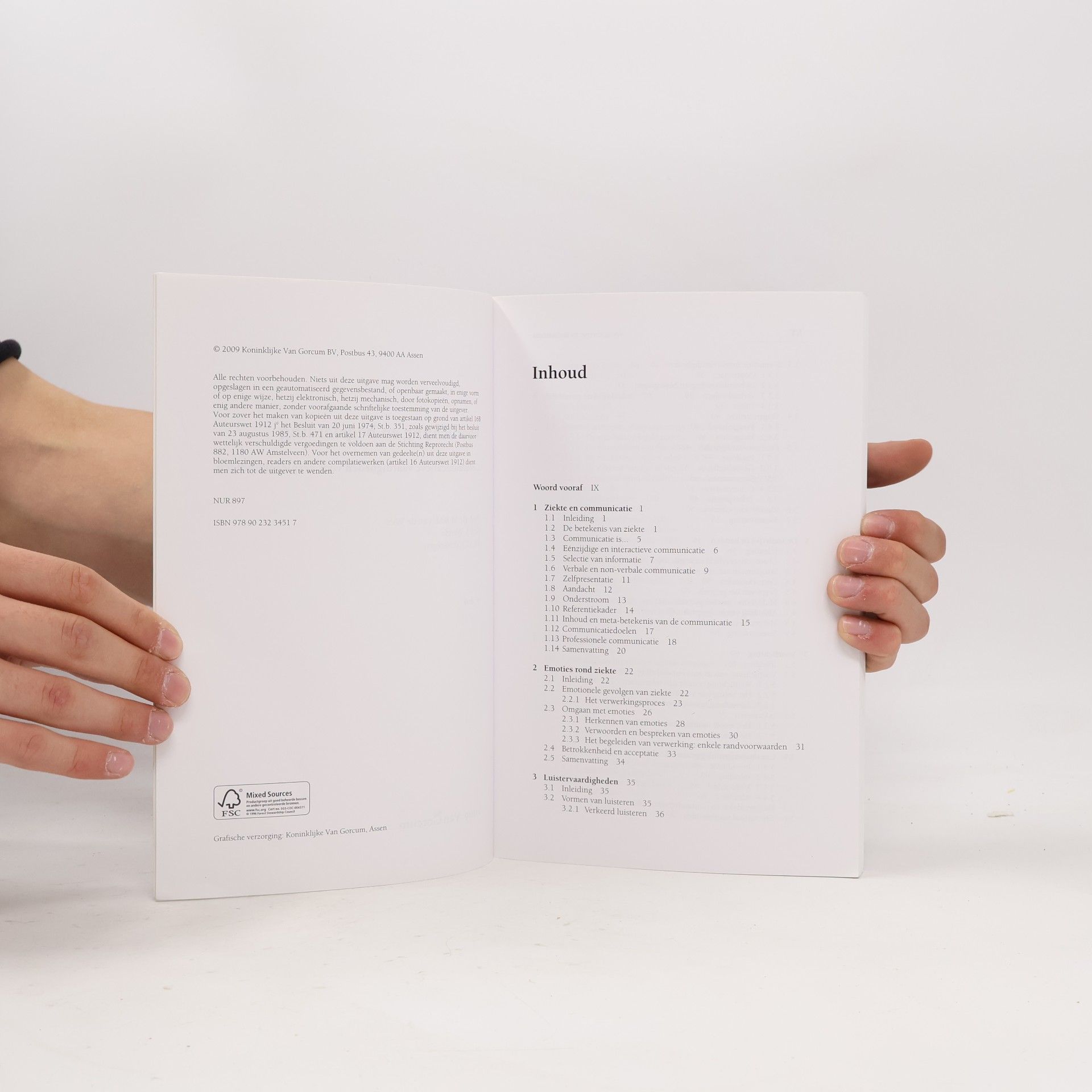 Harry B.M. van de Wiel Voorlichting en begeleiding: communicatieve vaardigheden voor verpleegkundigen
