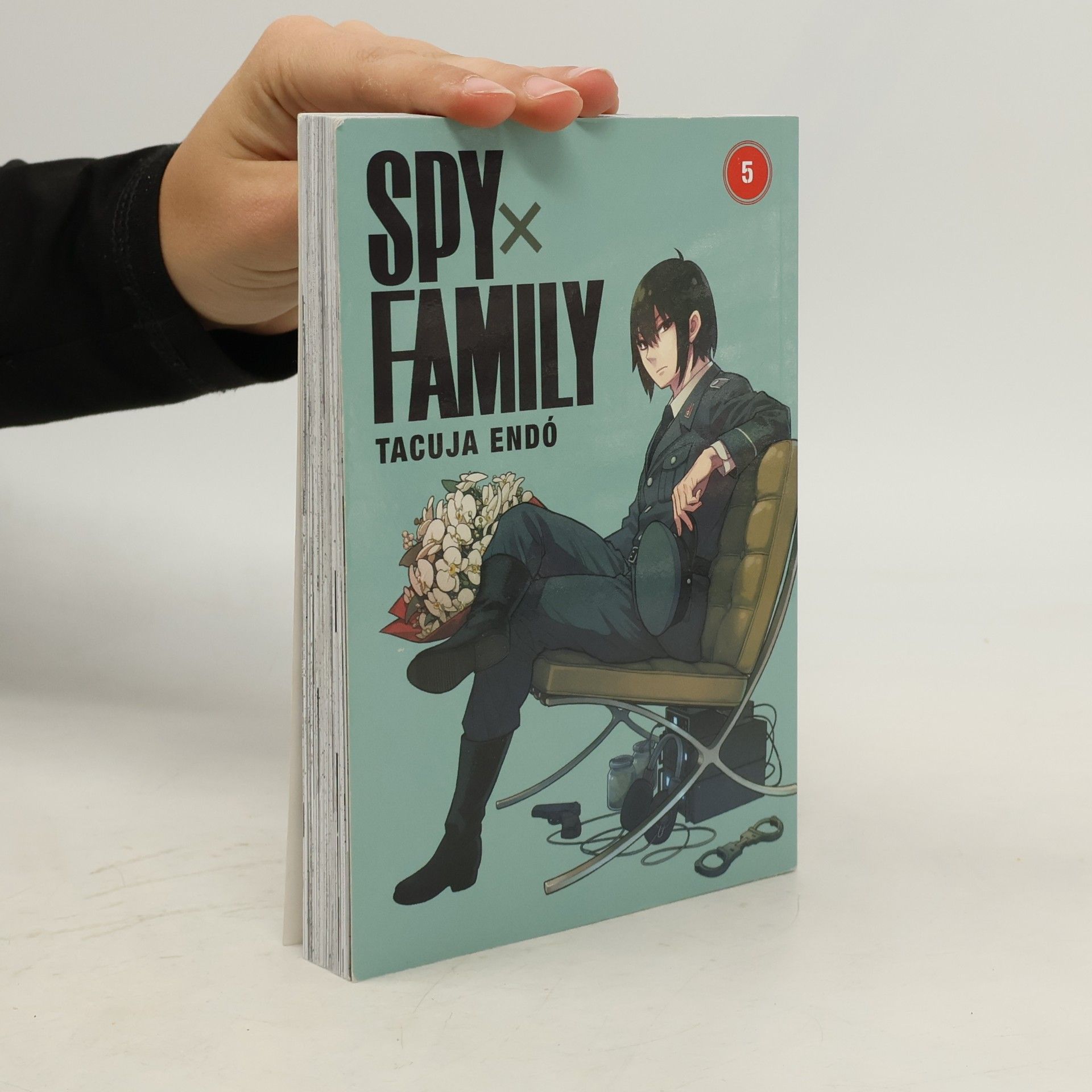Tacuja Endó Spy x Family 5