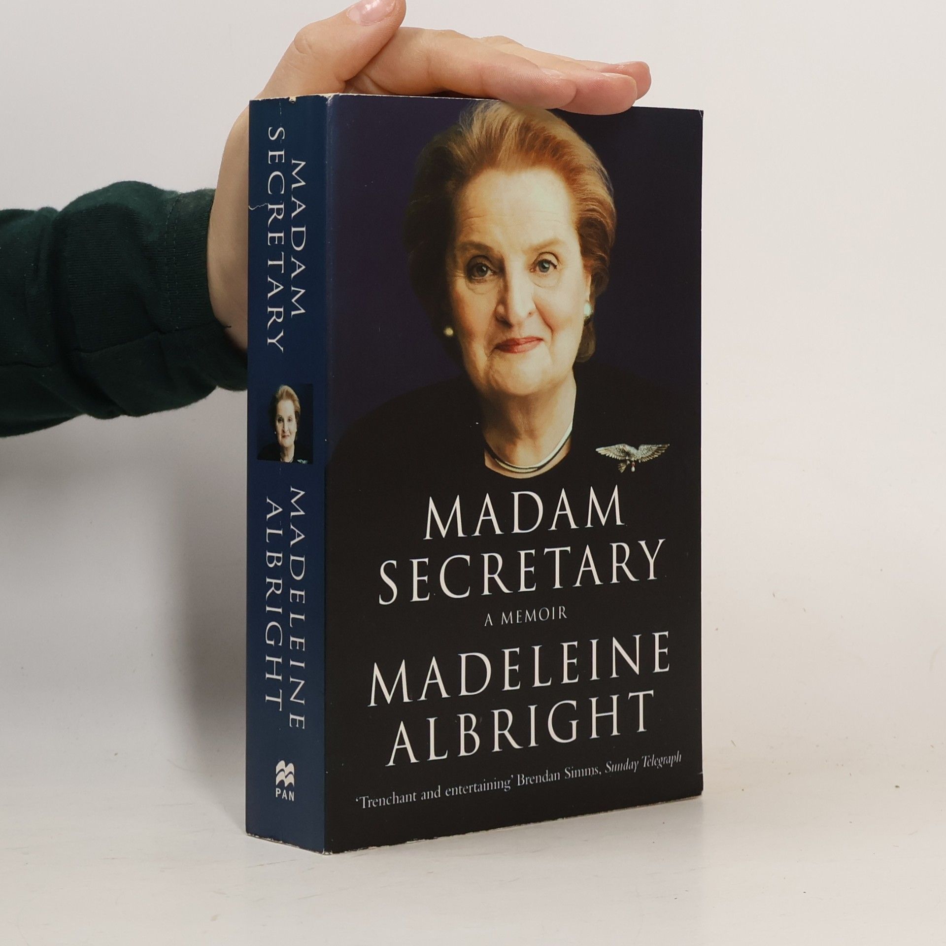 Madeleine Korbel Albright Madam Secretary : a memoir