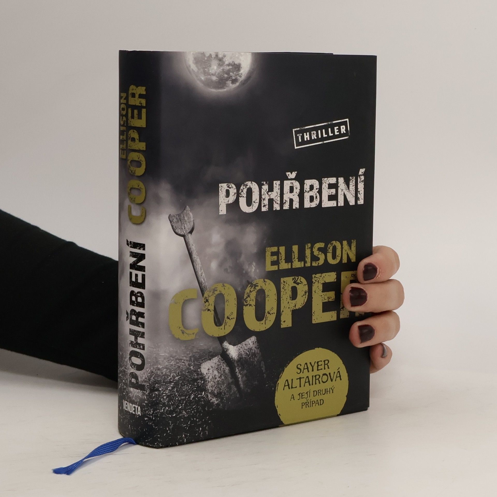 Ellison Cooper Pohřbení