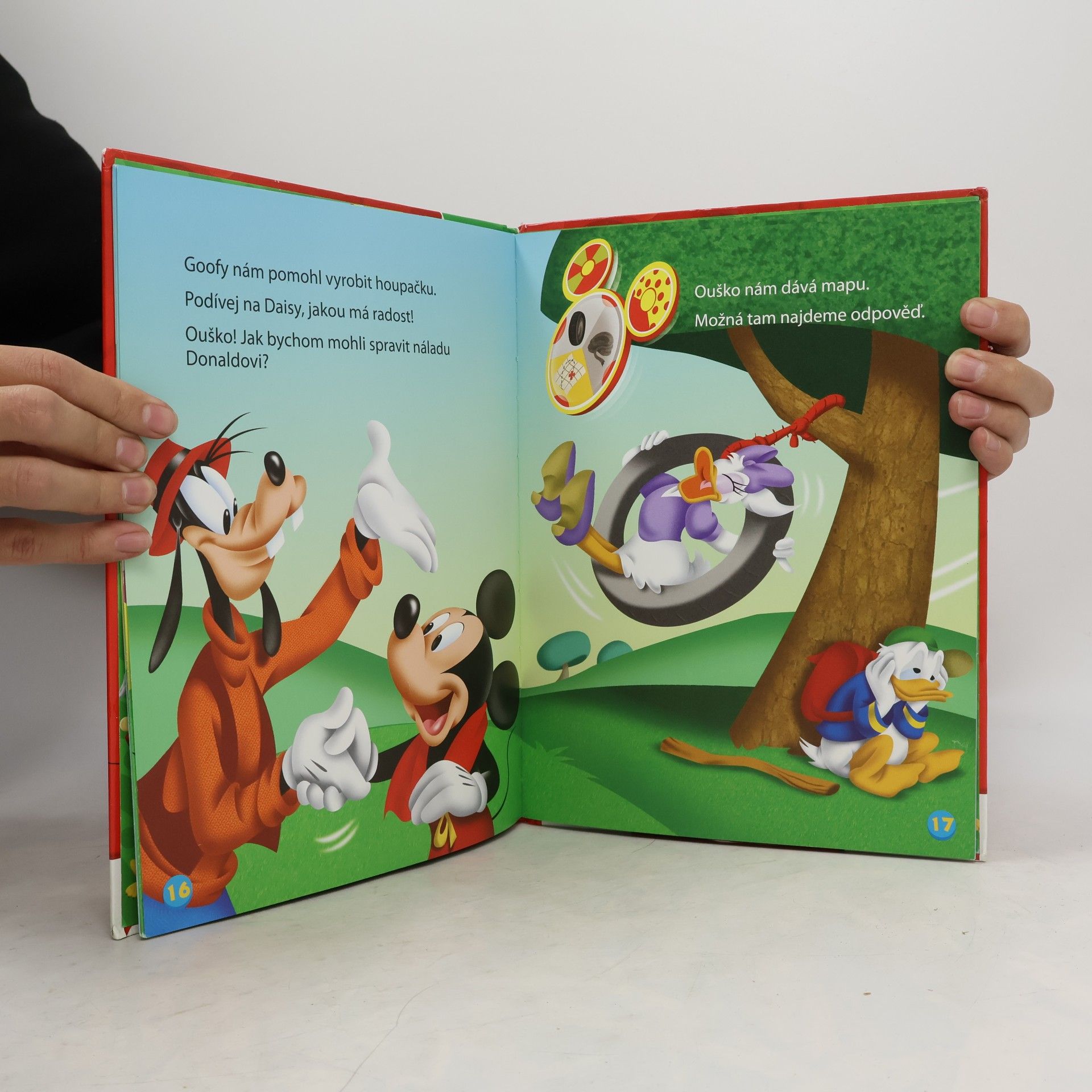 Kolektiv autorů Mickeyho Klubík. Hraj si a uč se s Mickey Mousem 3. Červená!