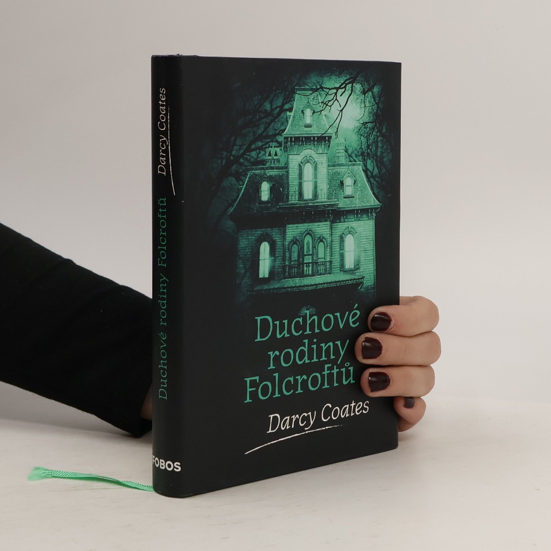 Darcy Coates Duchové rodiny Folcroftů