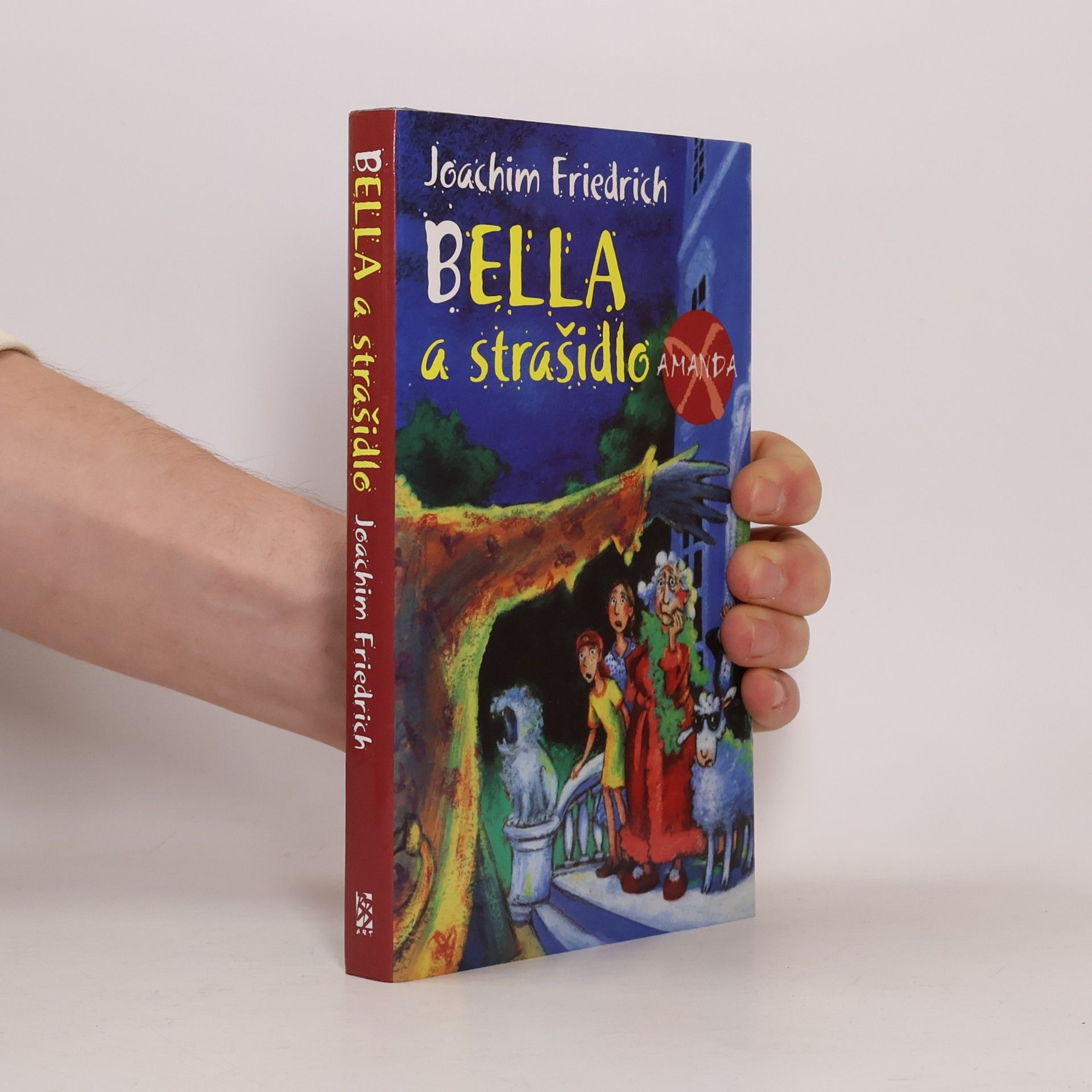Bella a strašidlo