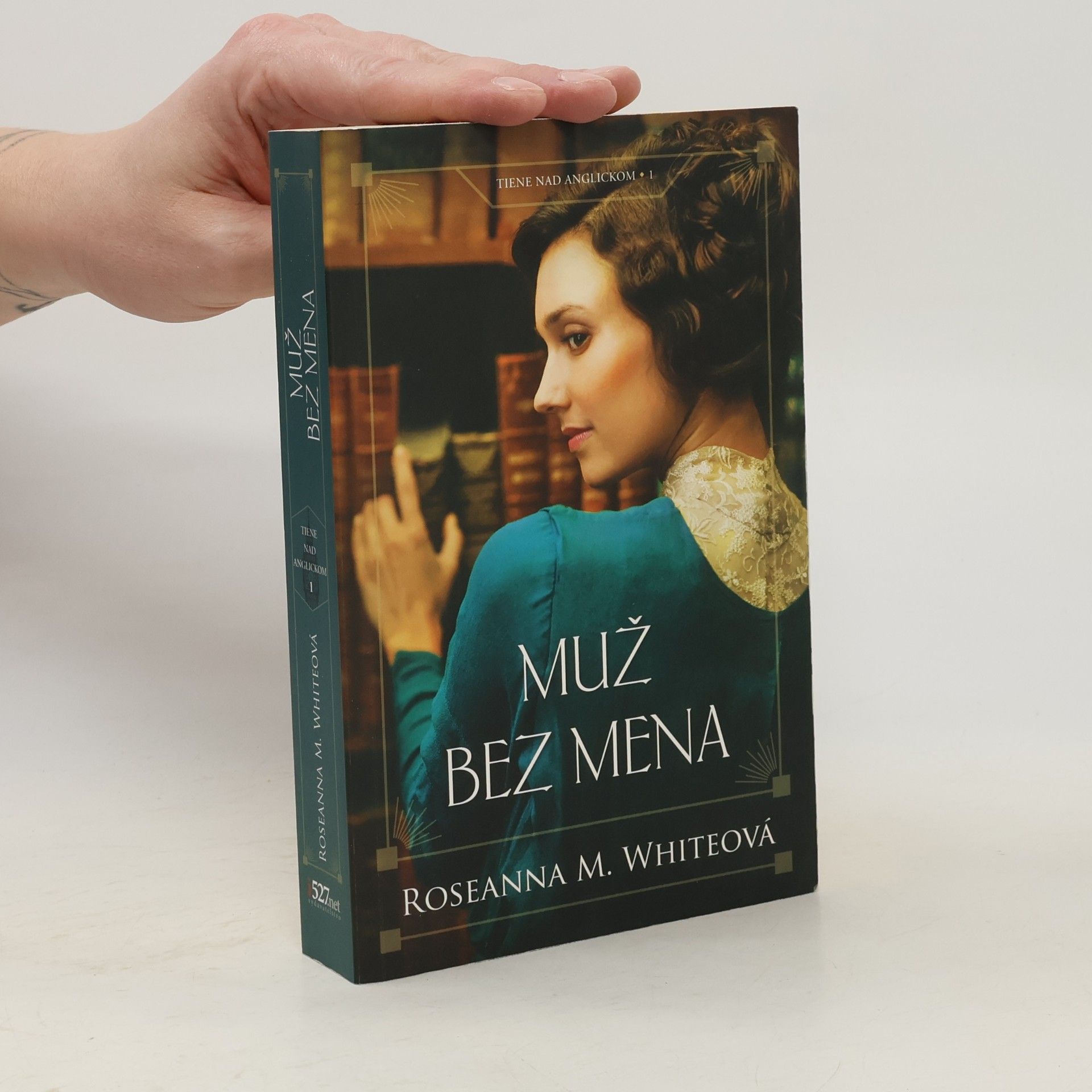 Roseanna M. White Muž bez mena