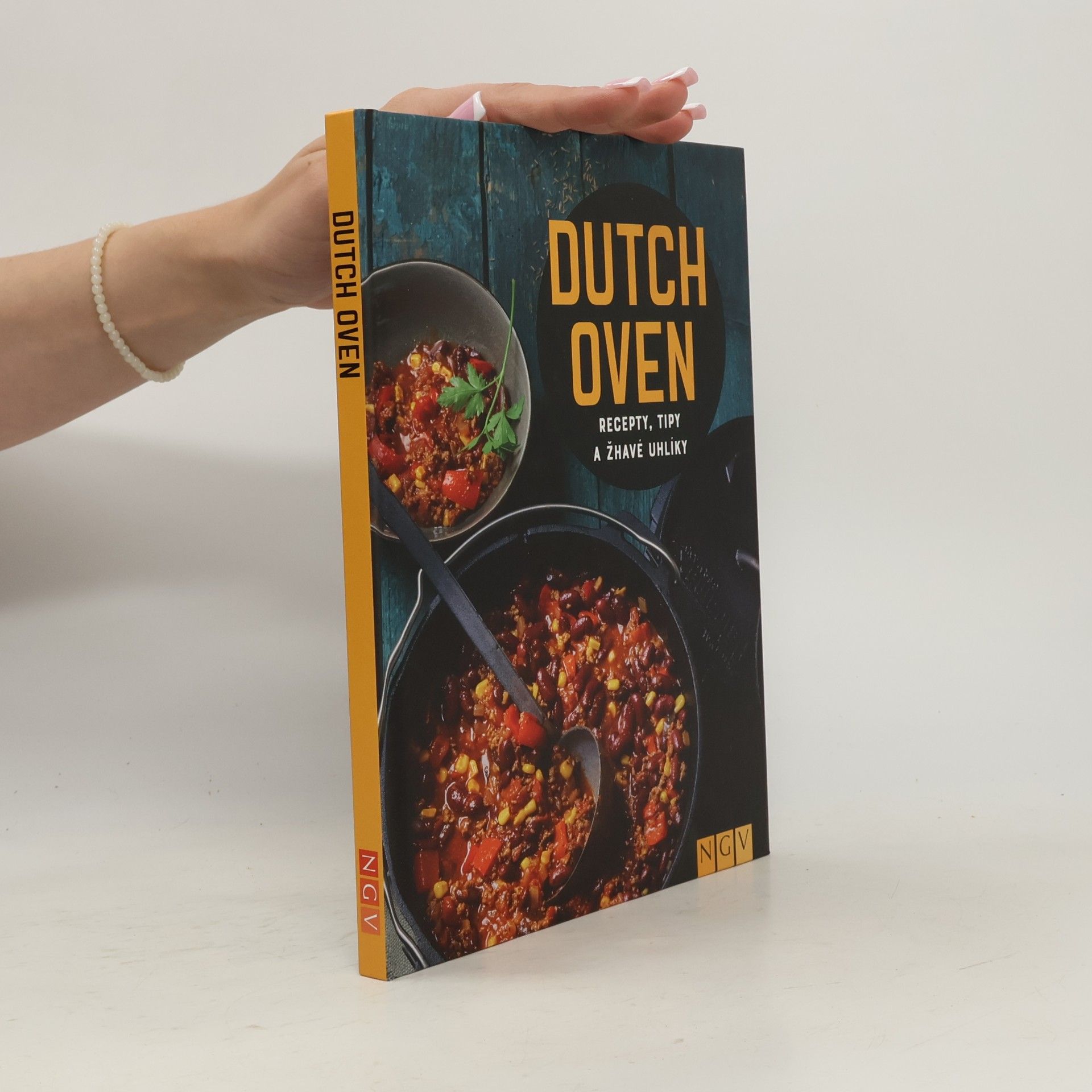 Autorenkollektiv Dutch Oven. Recepty, tipy a žhavé uhlíky