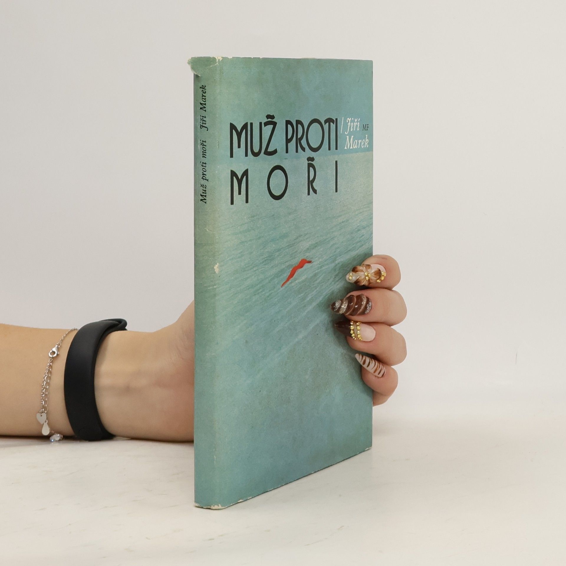 Muž proti moři