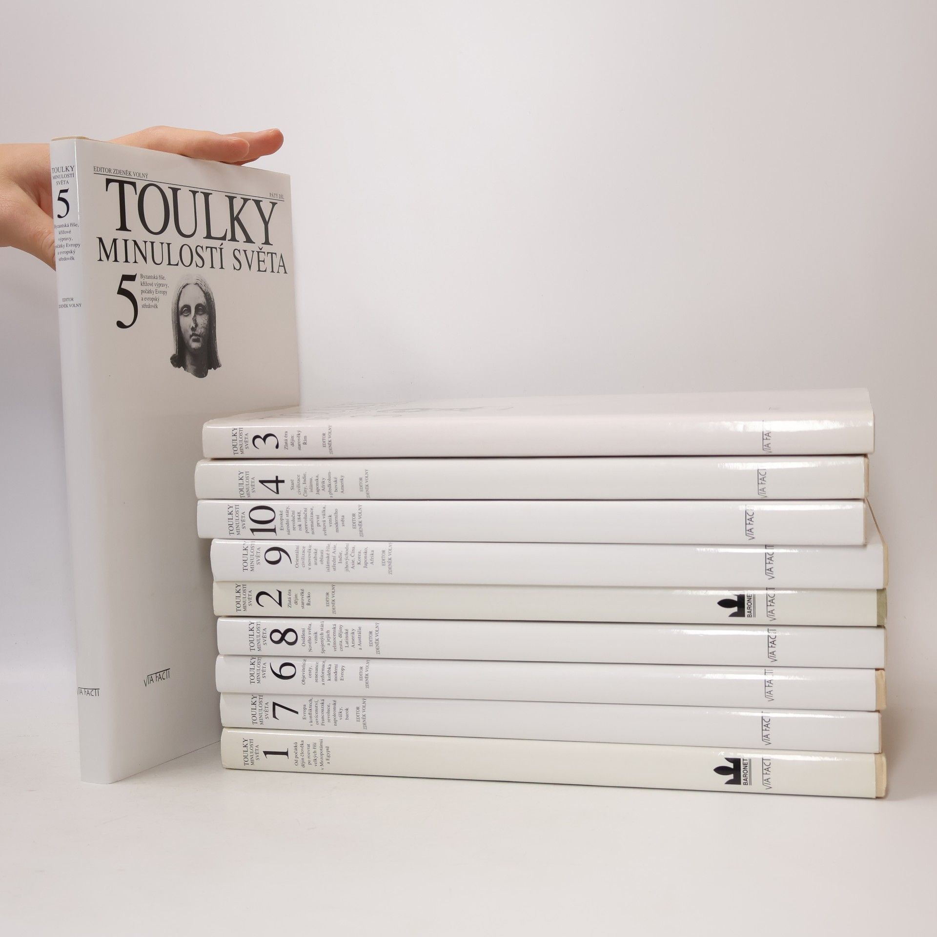 Zdeněk Volný Toulky minulostí světa 1. - 10. díl