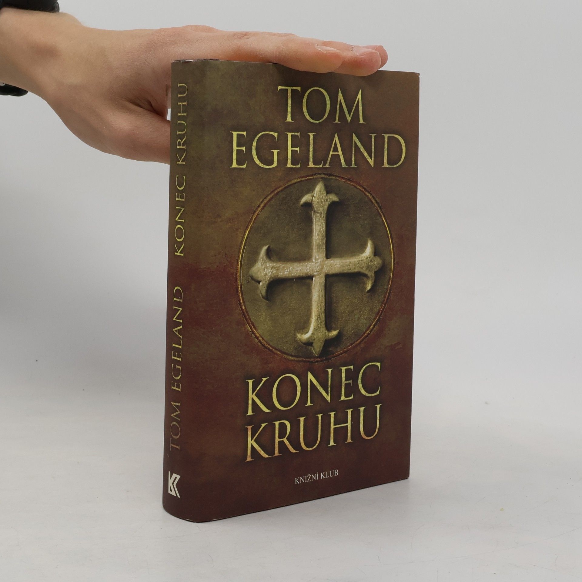 Tom Egeland Konec kruhu