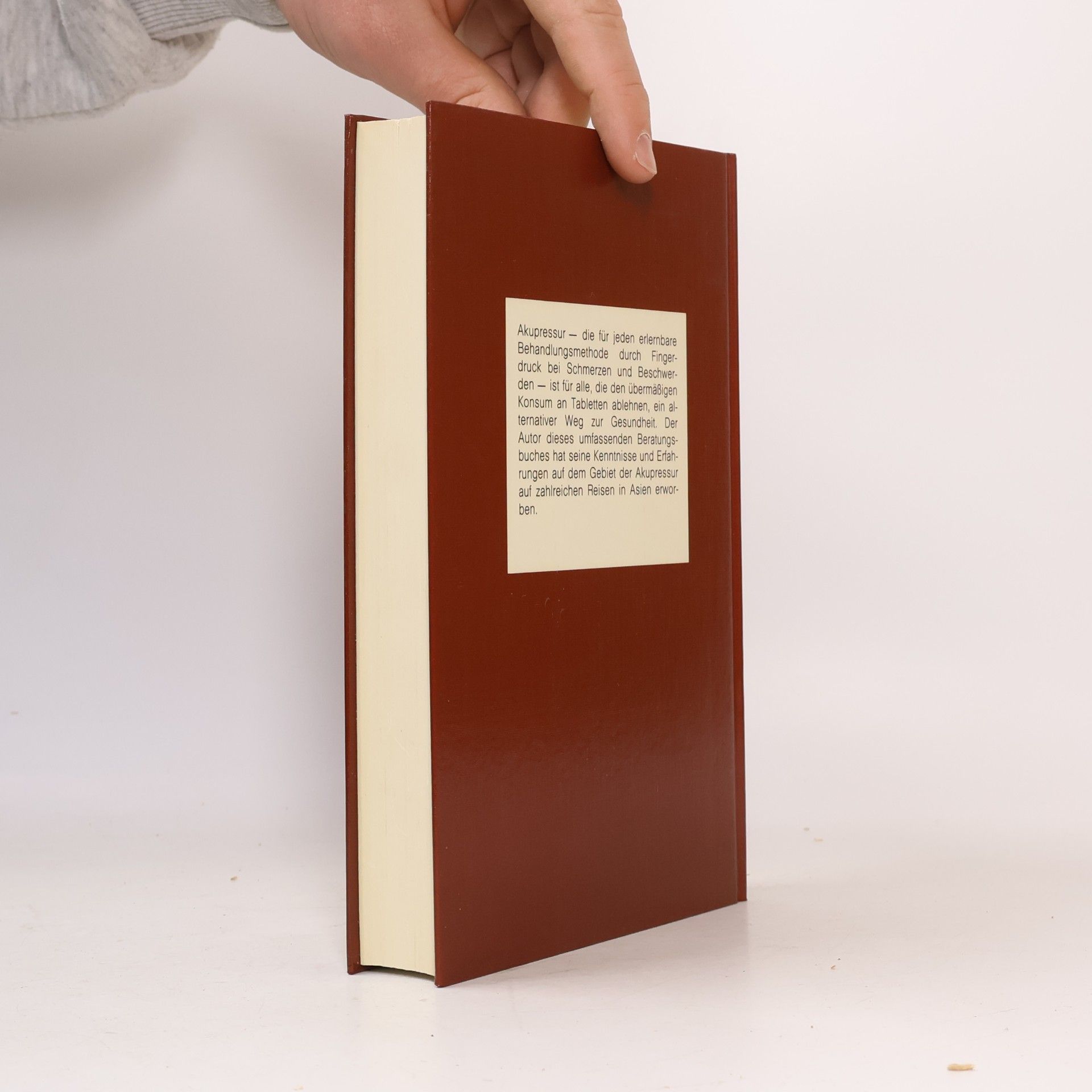 Lutz Bernau Das Grosse Akupressur Buch