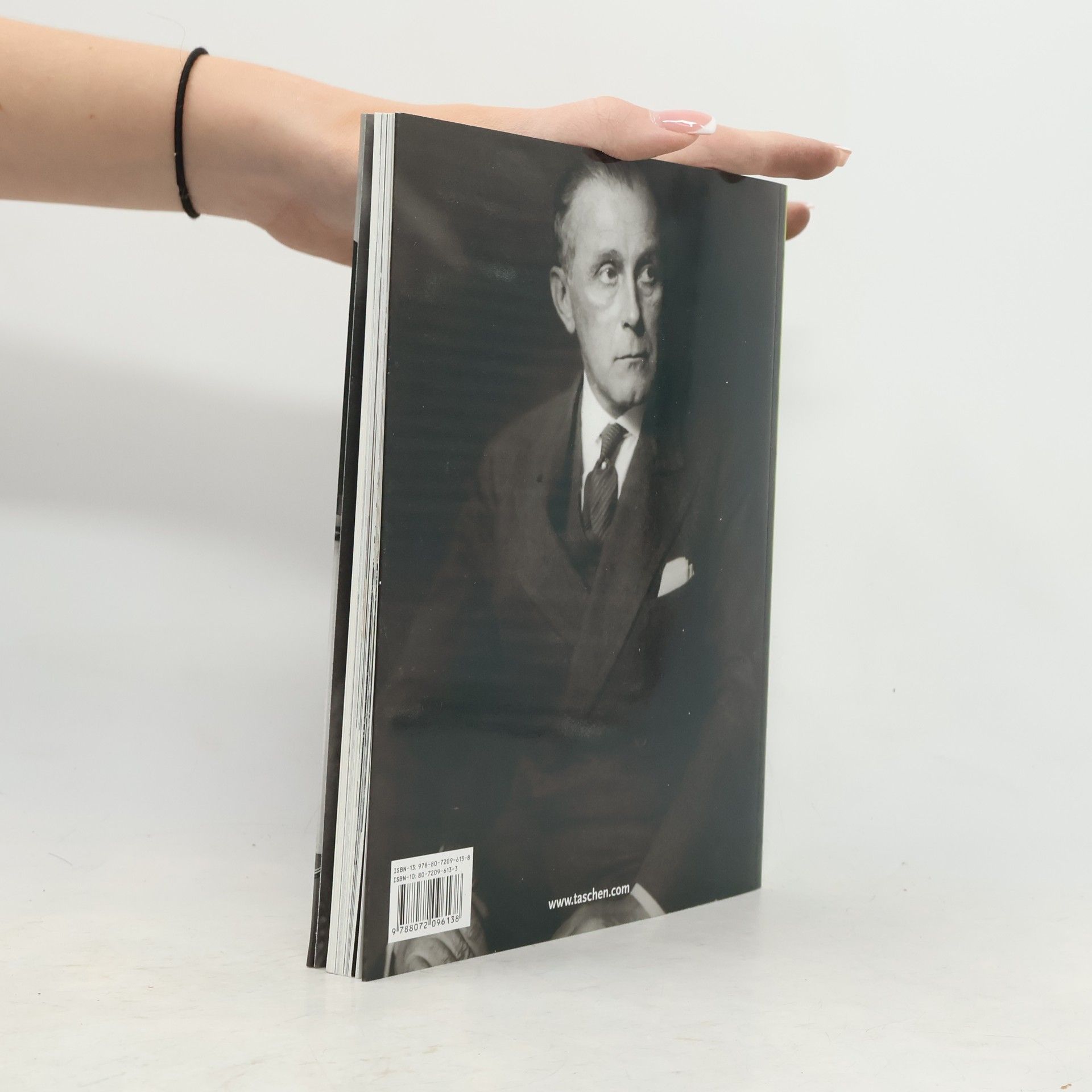 August Sarnitz Adolf Loos : 1870-1933 : architekt, kritik, dandy