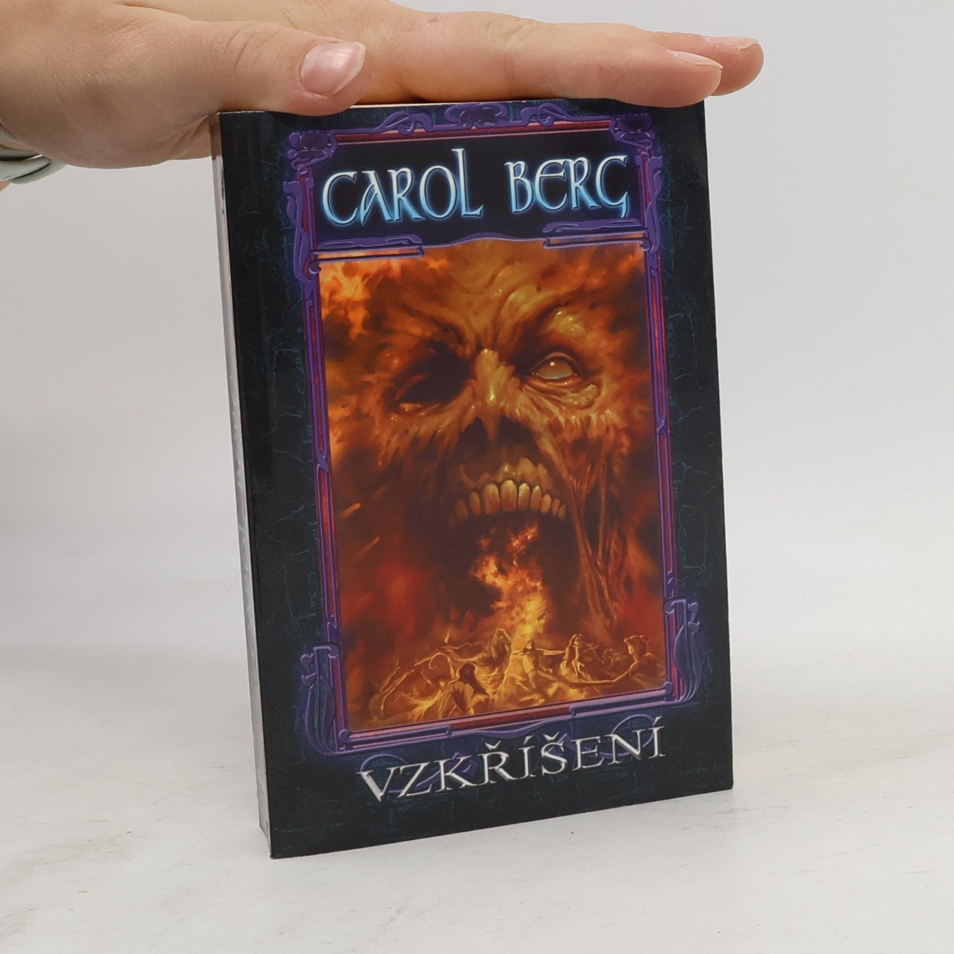 Carol Berg Vzkříšení